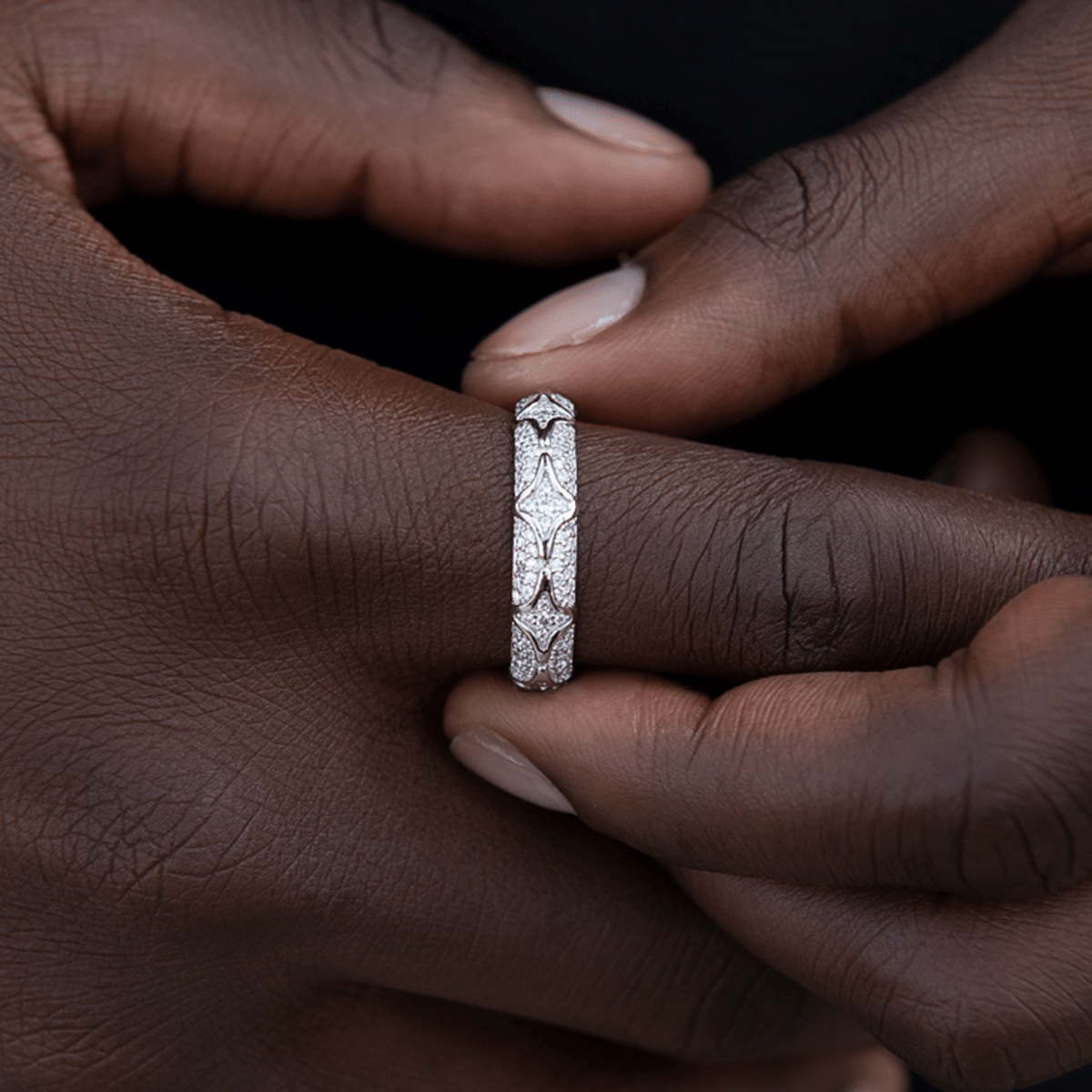 GLD Men GLD Bezel Star Ring in White Gold Vermeil