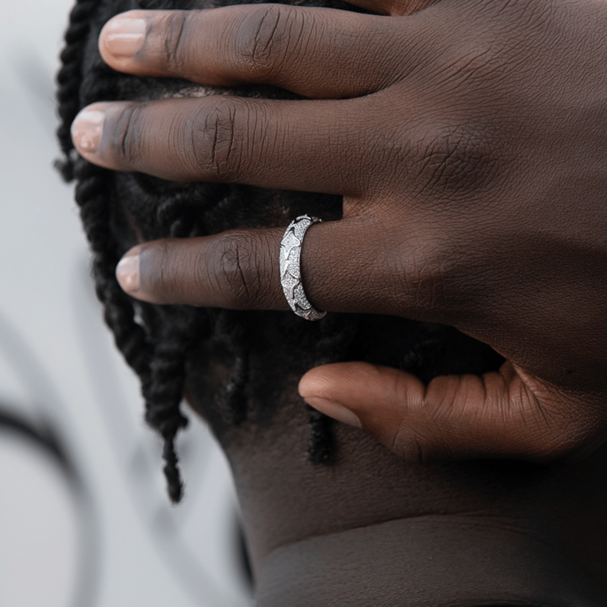 GLD Men GLD Bezel Star Ring in White Gold Vermeil