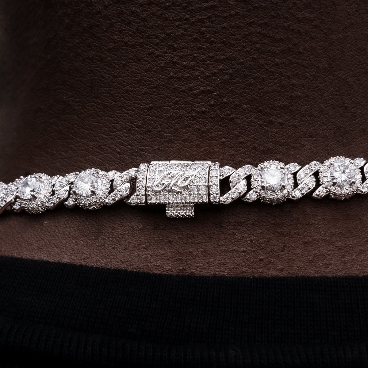 GLD Men Iced Diamond Station Cuban Chain