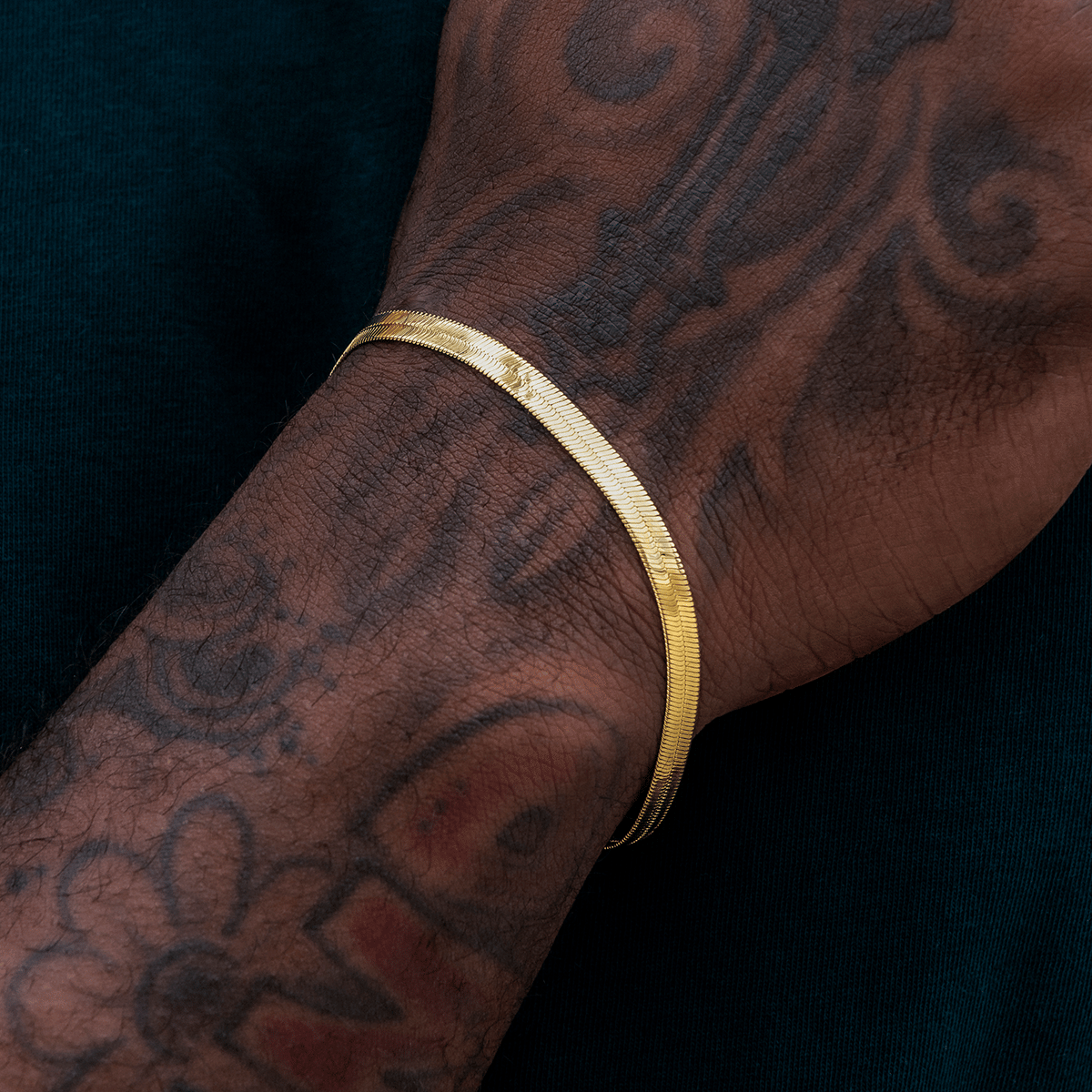 GLD Men Herringbone Bracelet in Yellow Gold - 4 mm