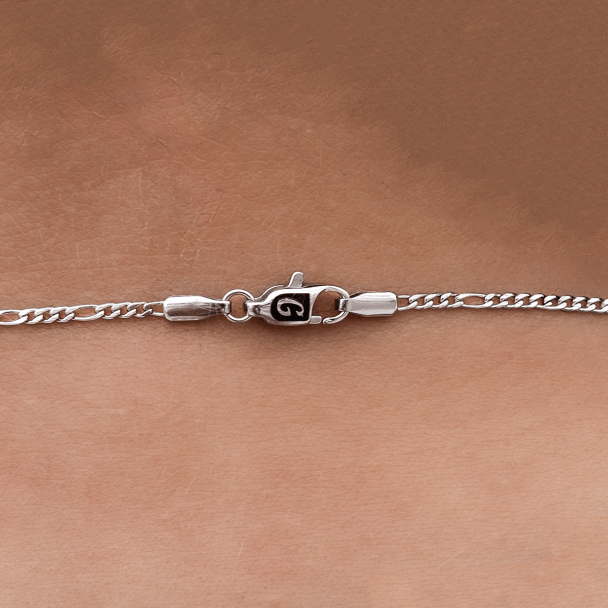 GLD Women Figaro Necklace in White Gold - 2 mm