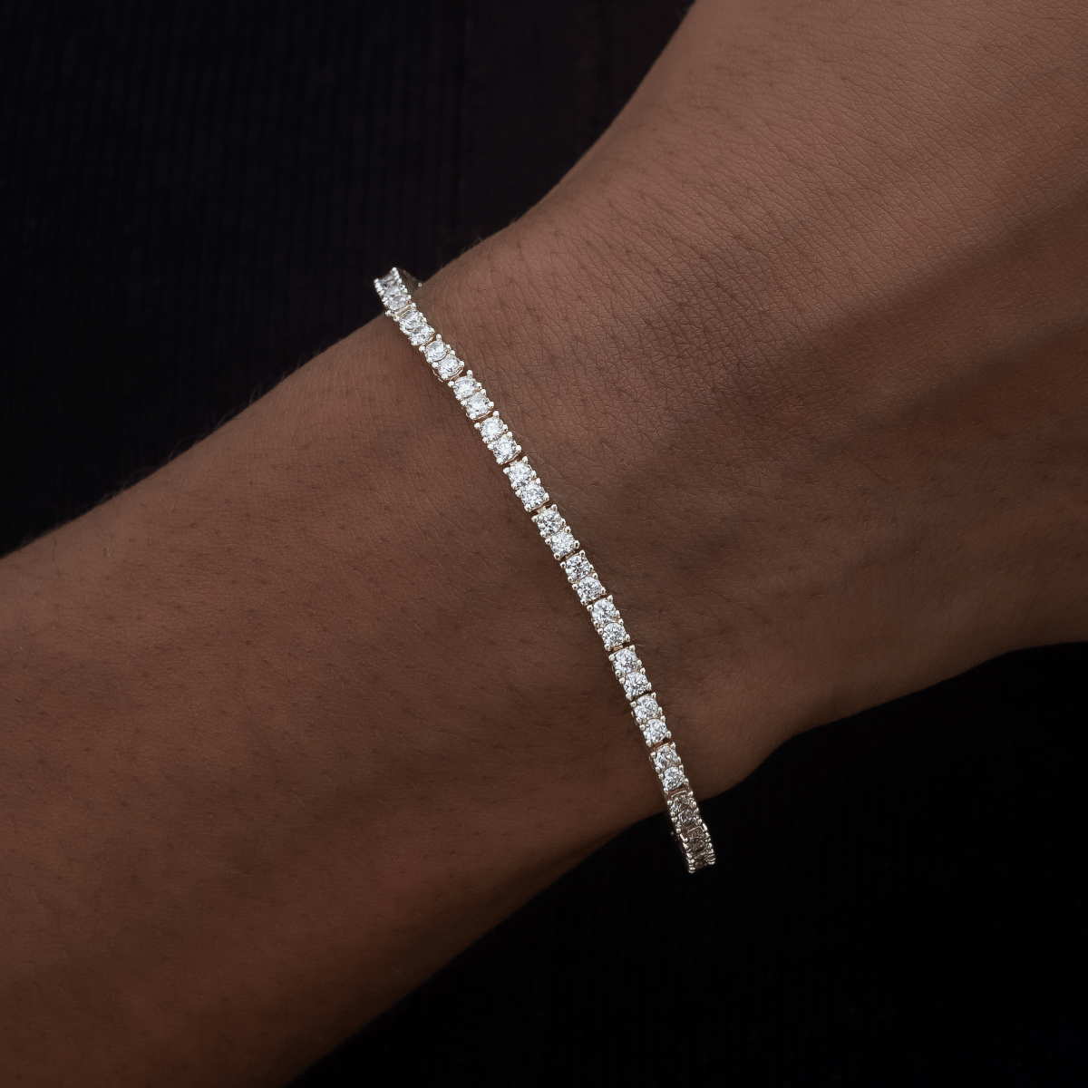GLD PROMO - WOMEN Diamond Tennis Bracelet in Yellow Gold - 2 mm