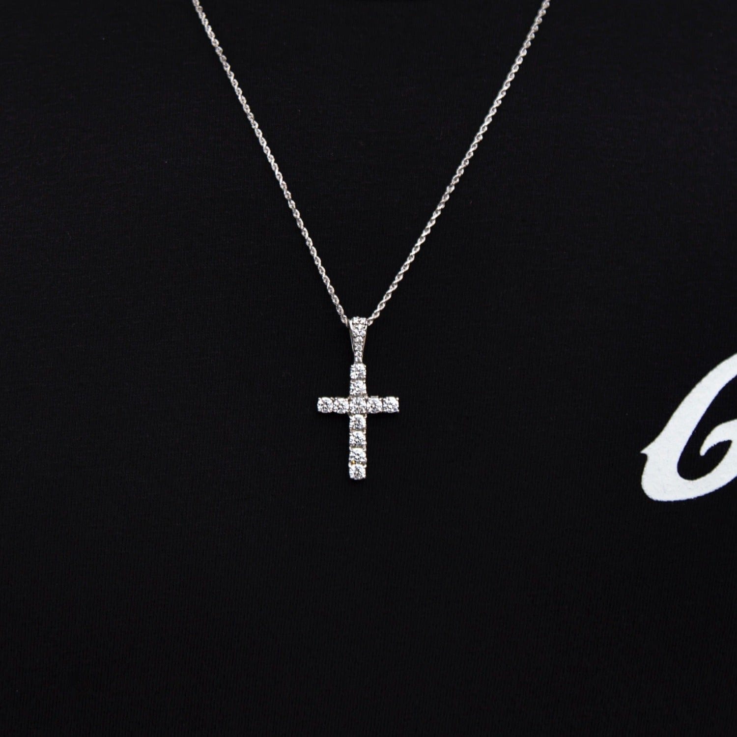 GLD PROMO Micro Diamond Cross Pendant in White Gold