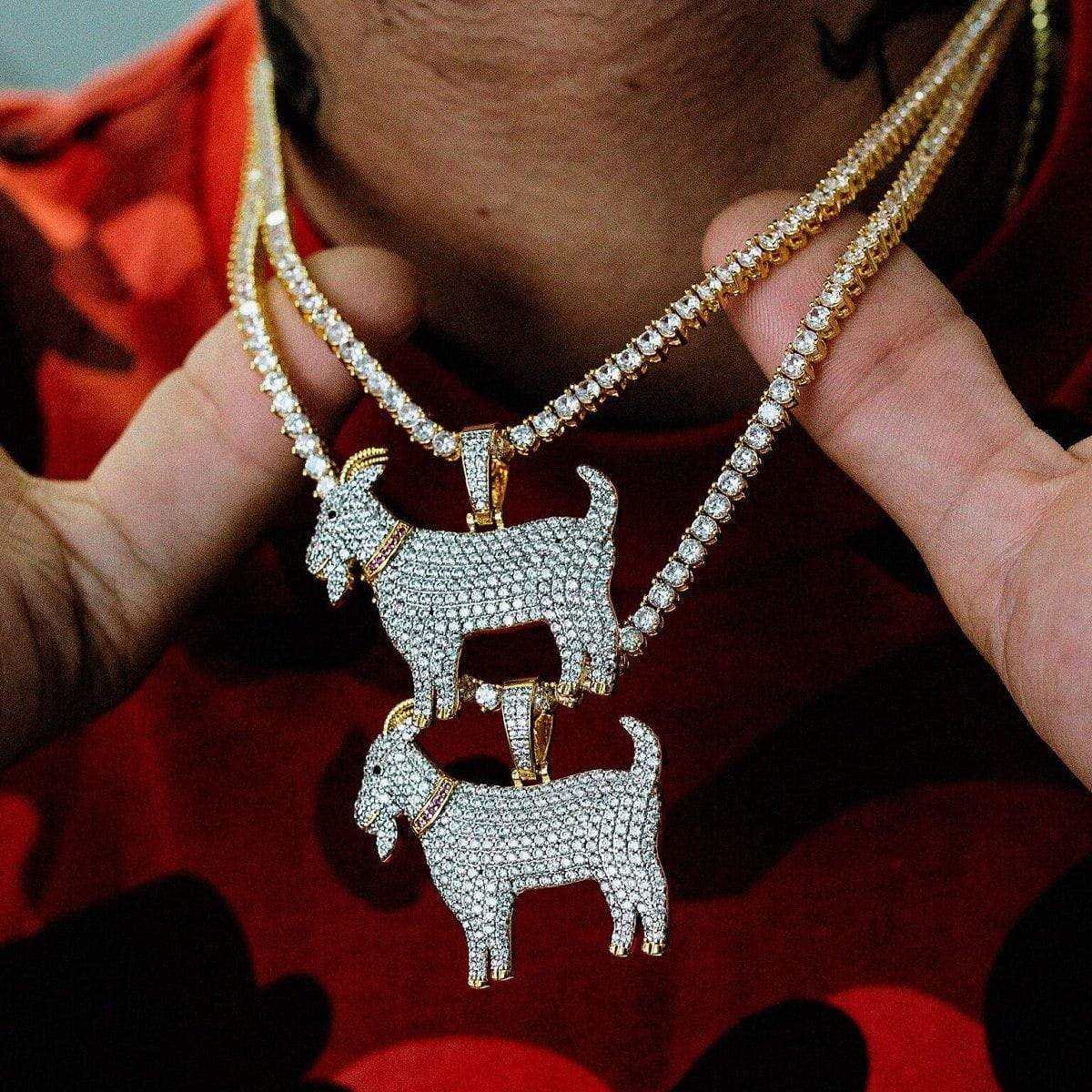 GLD PROMO GOAT Pendant in Yellow Gold