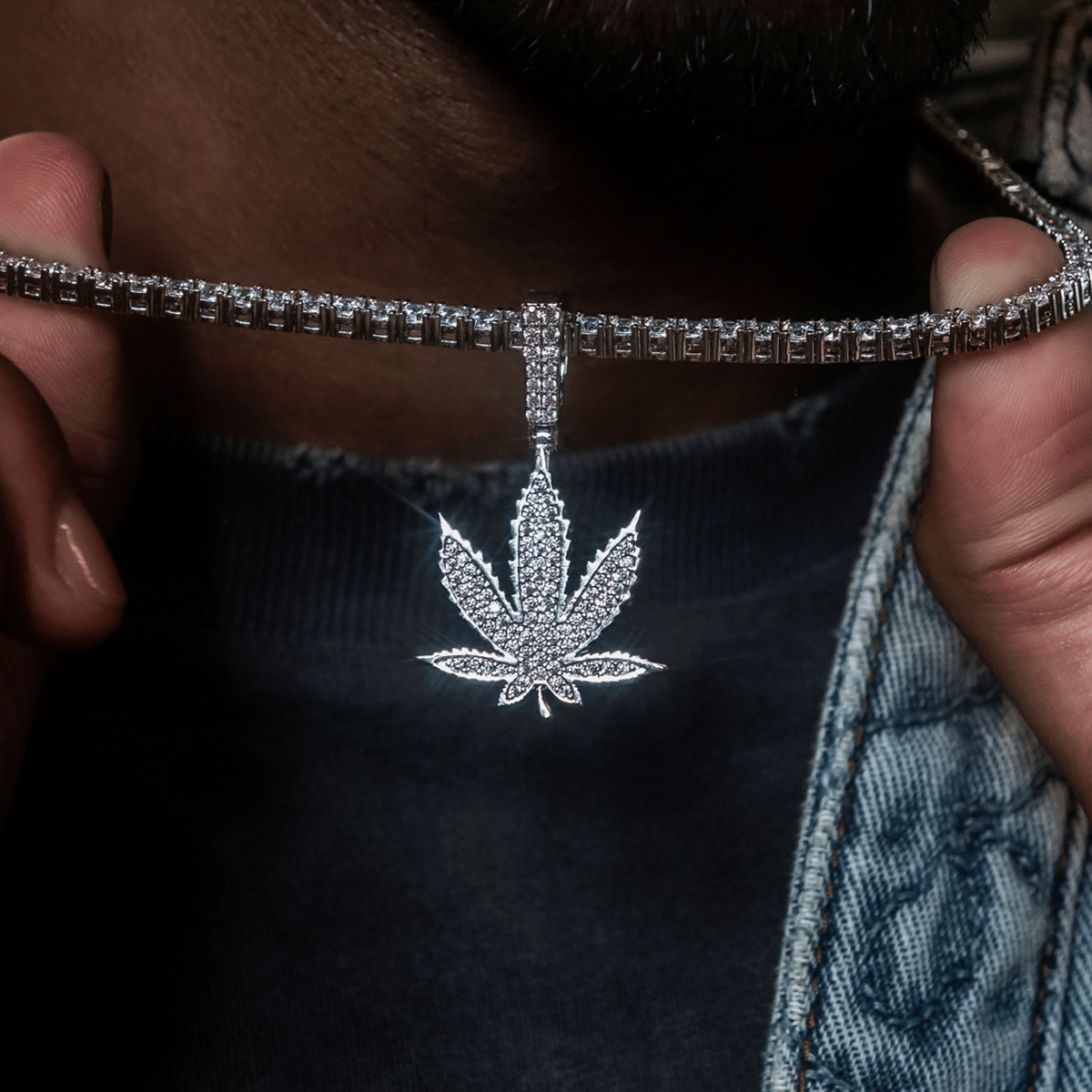 GLD Men Diamond Weed Leaf Pendant in White Gold