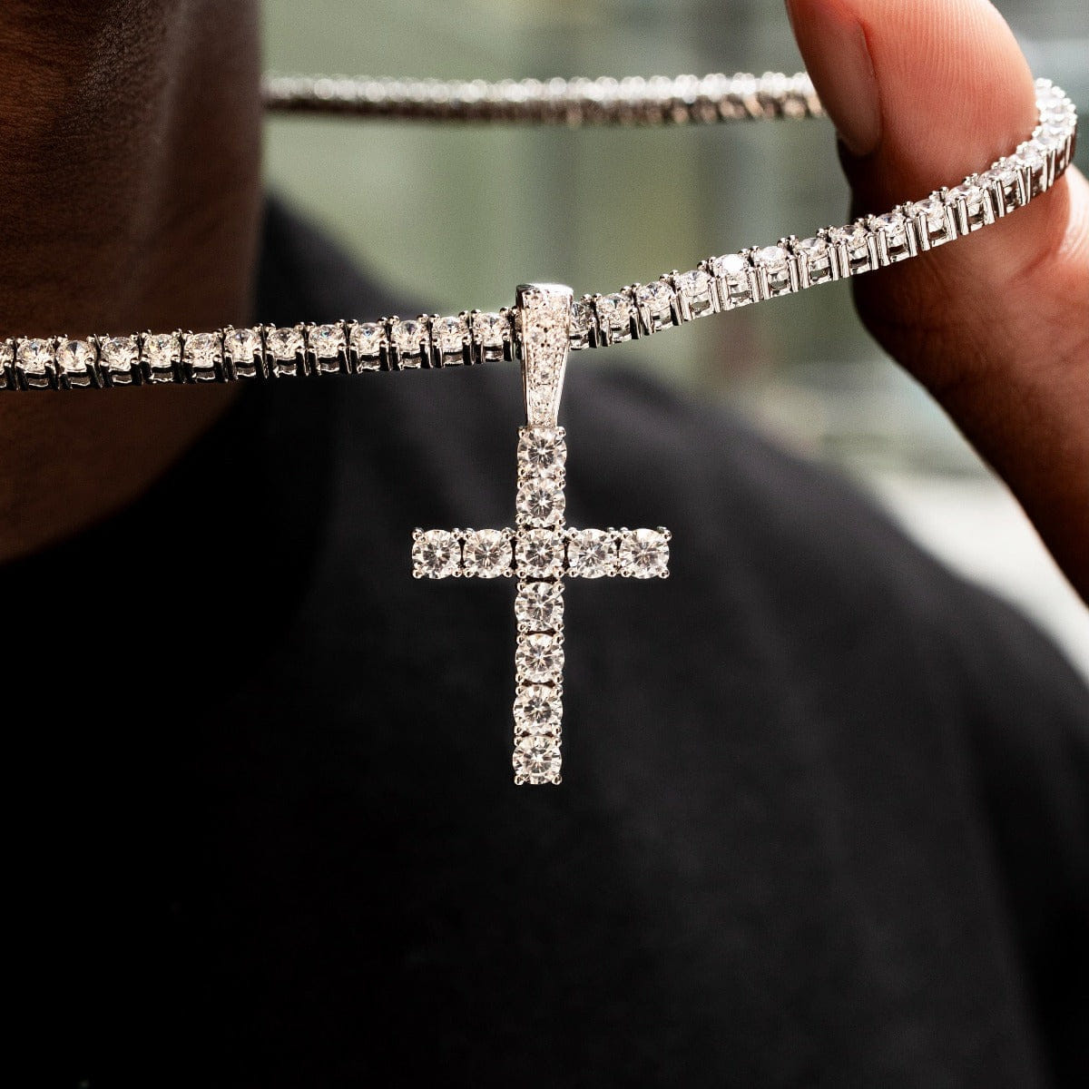 GLD Men Diamond Cross Pendant in White Gold