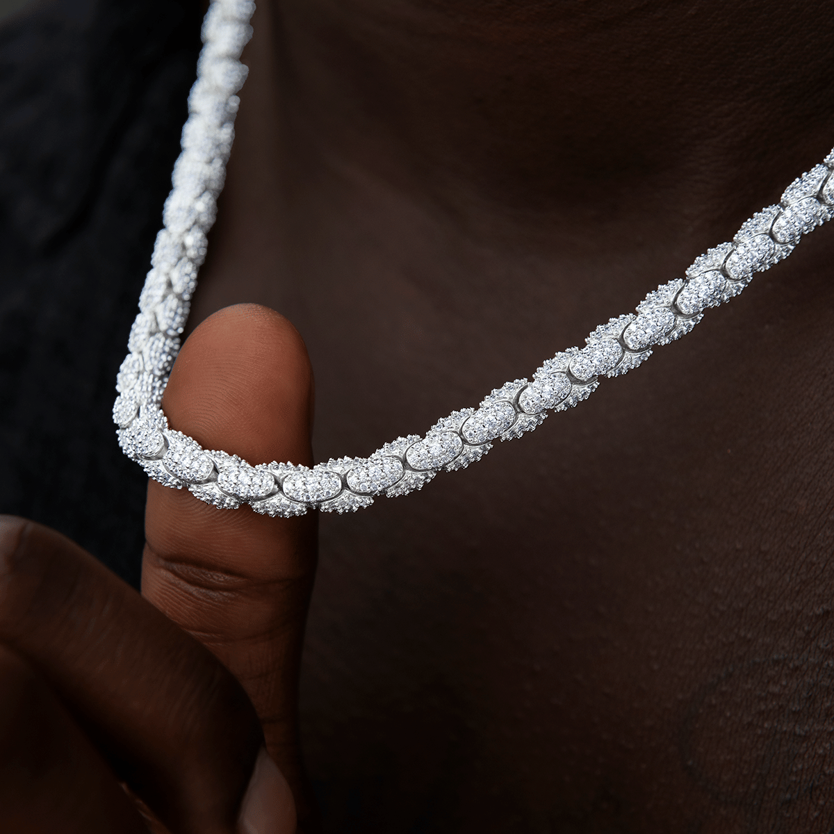 GLD Men Diamond Pave Snake Link Chain in White Gold - 6 mm