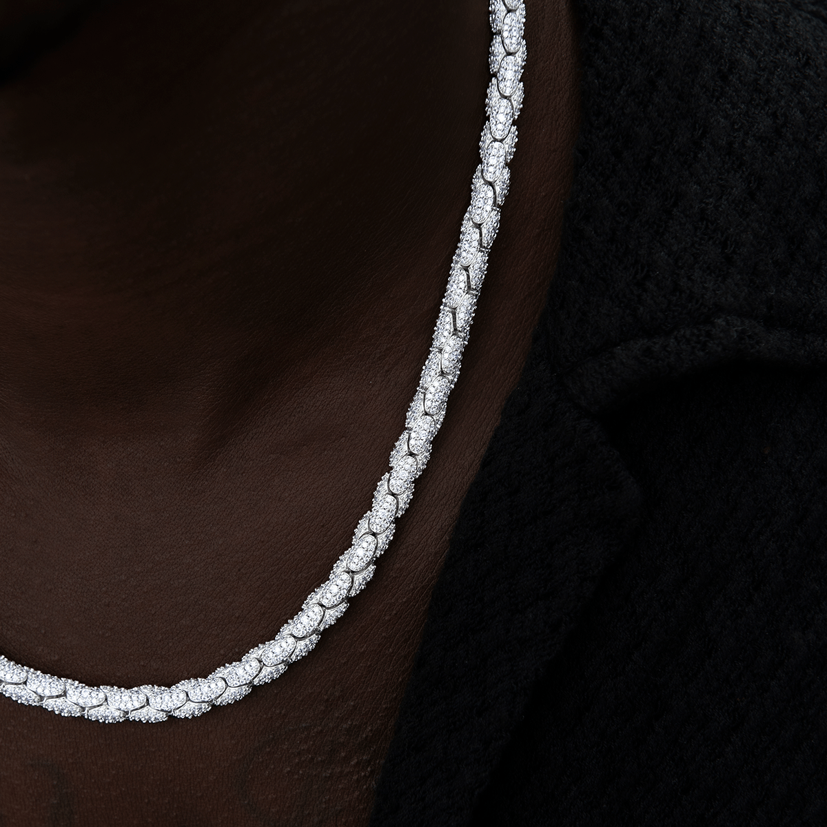 GLD Men Diamond Pave Snake Link Chain in White Gold - 6 mm
