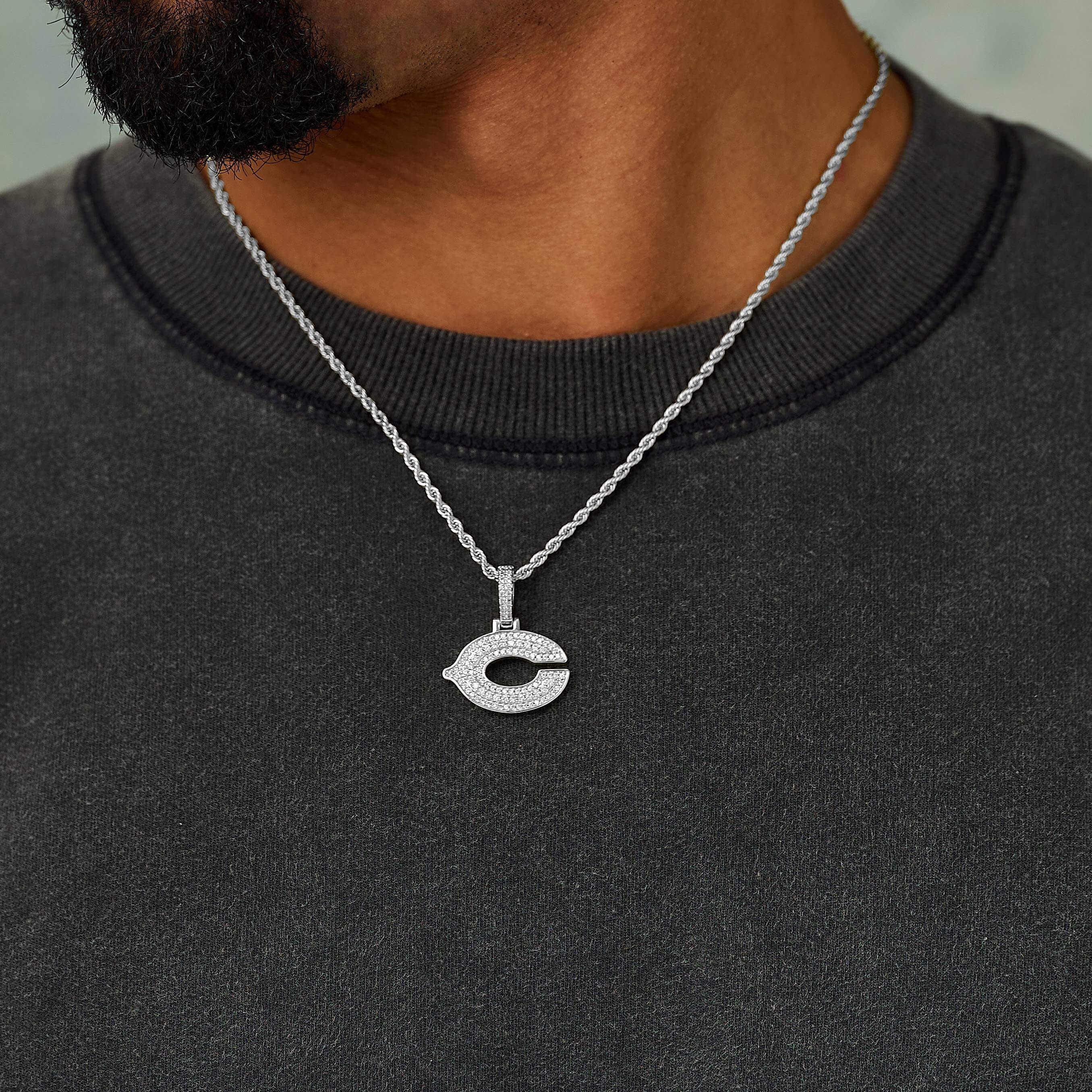 GLD Men Chicago Bears Official NFL Micro Logo Pendant in White Gold