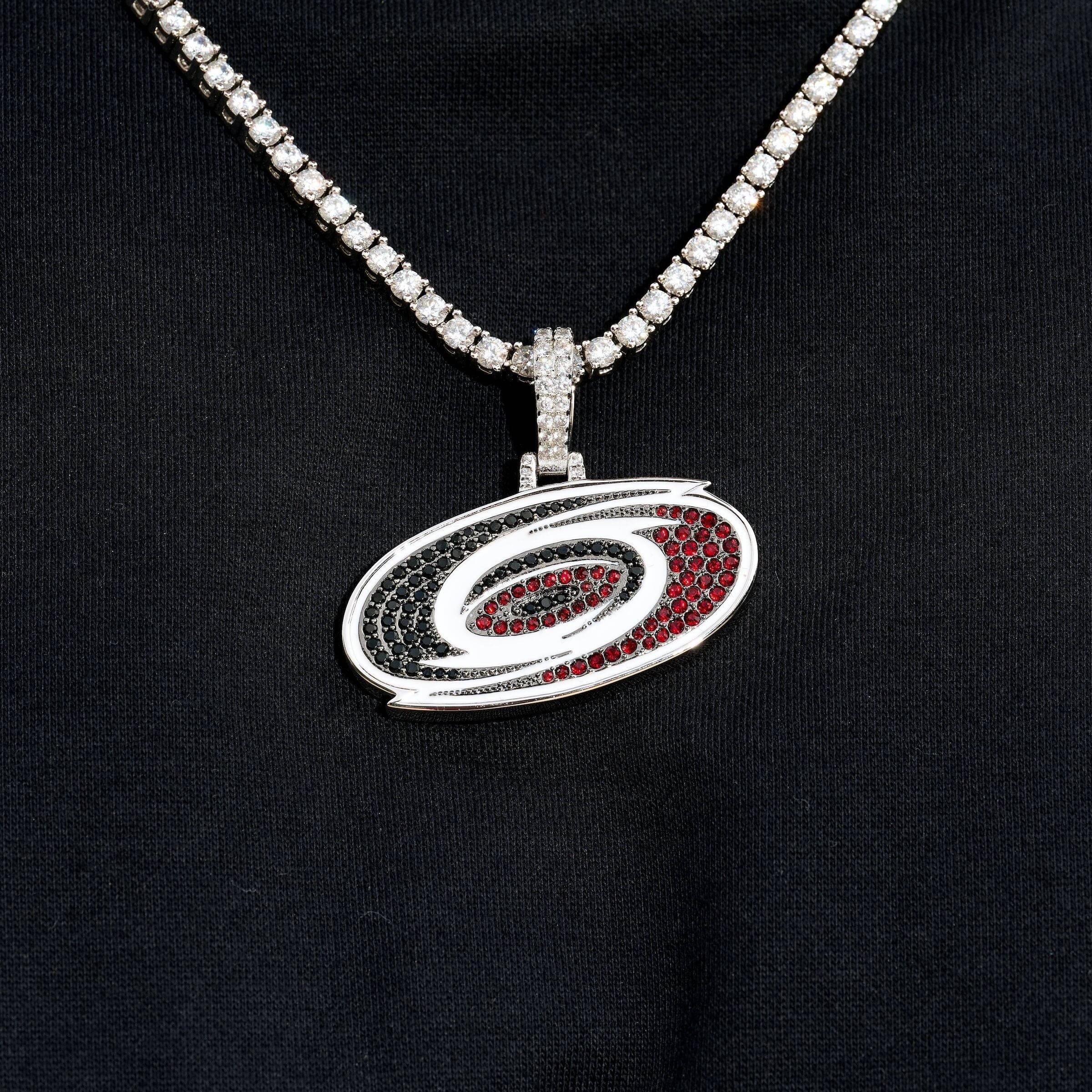 GLD Men Carolina Hurricanes Official NHL Logo Pendant in White Gold