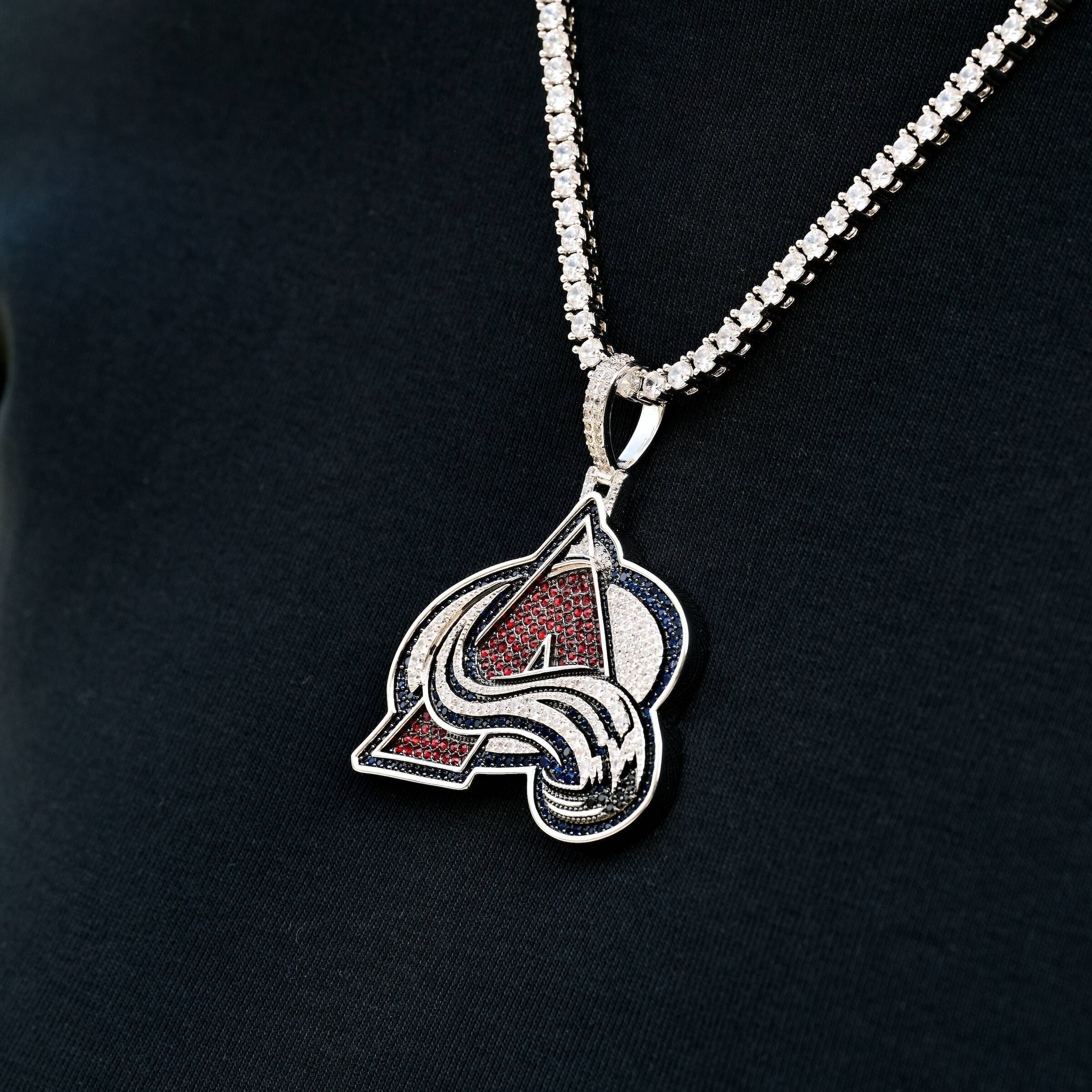 GLD Men Colorado Avalanche Official NHL Logo Pendant in White Gold
