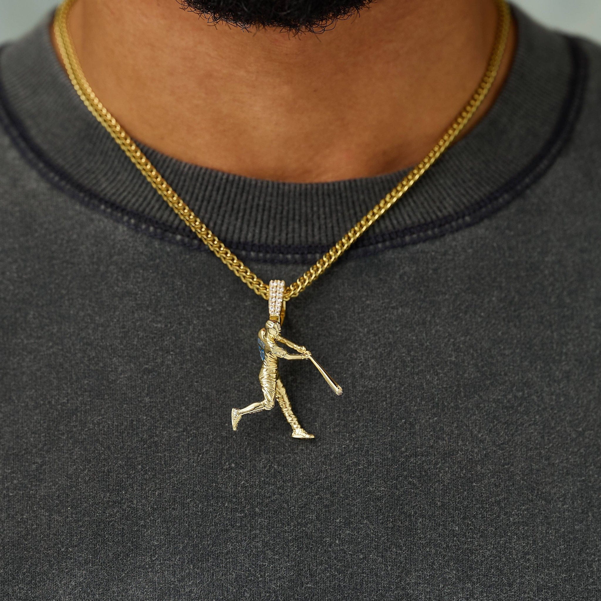 GLD Men Los Angeles Dodgers Betts Official MLBPA Polished Batting Pendant in Yellow Gold
