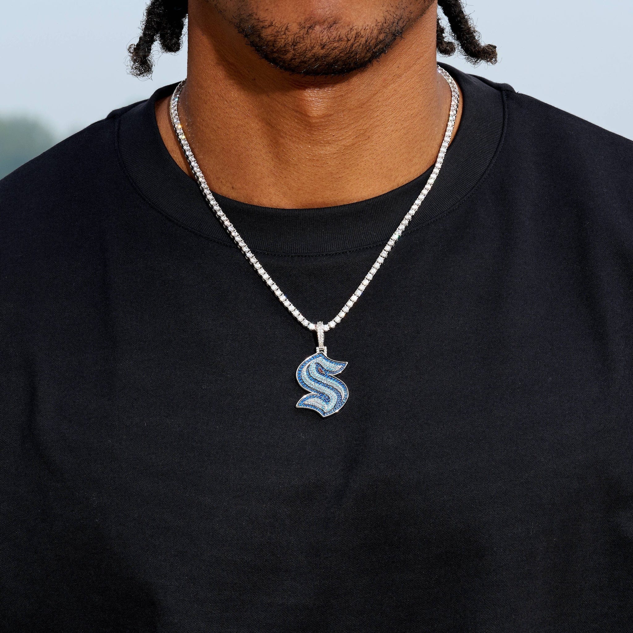 GLD Men Seattle Kraken Official NHL Logo Pendant in White Gold