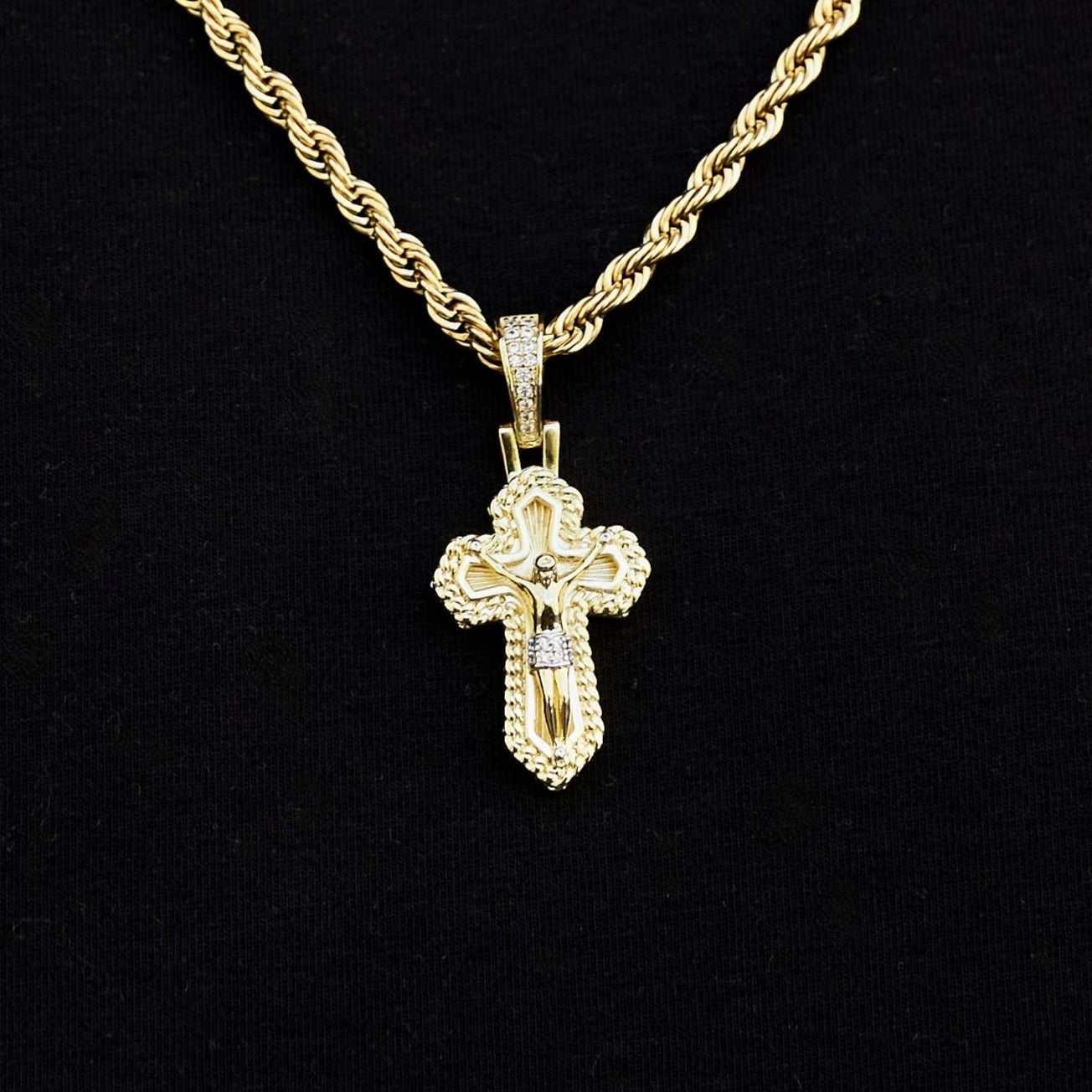 GLD PROMO SETS Icon Cross Pendant in Yellow Gold