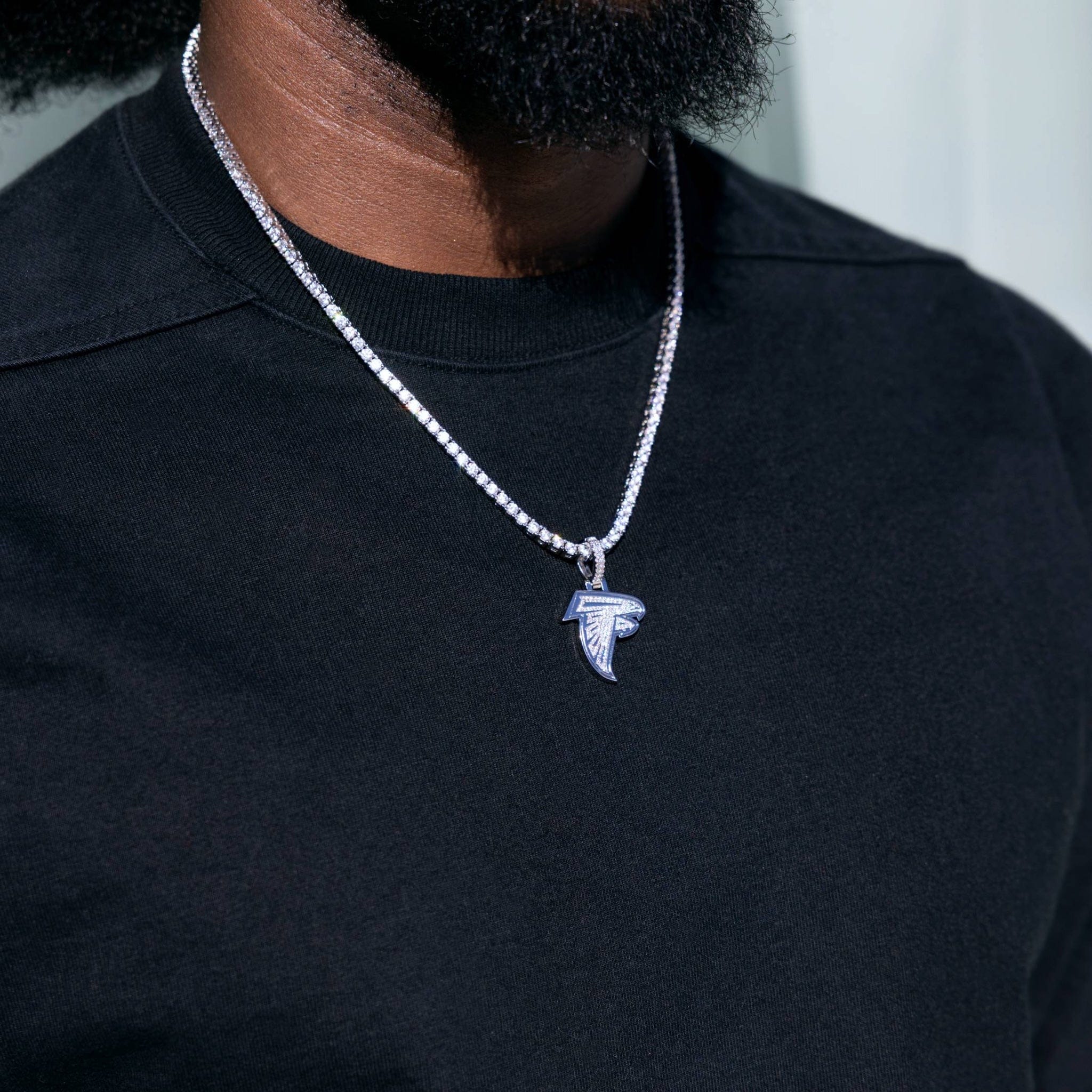 GLD Men Micro Atlanta Falcons Official NFL Logo Pendant in White Gold