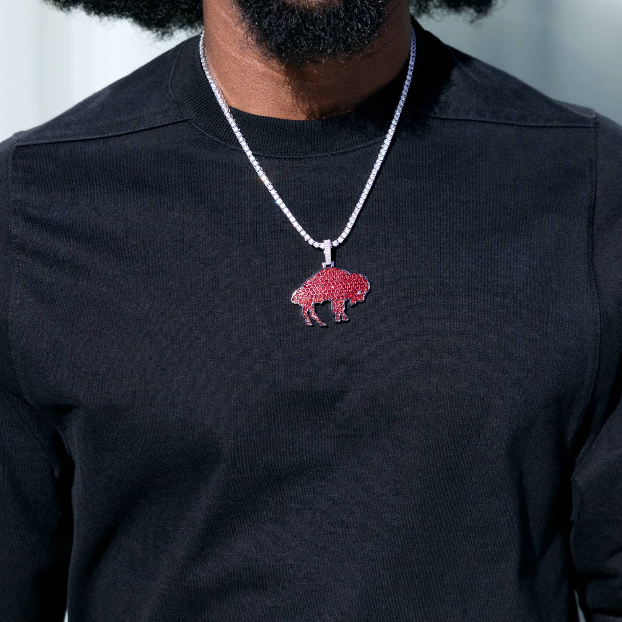 GLD Men Buffalo Bills Official NFL Vintage Logo Pendant in White Gold