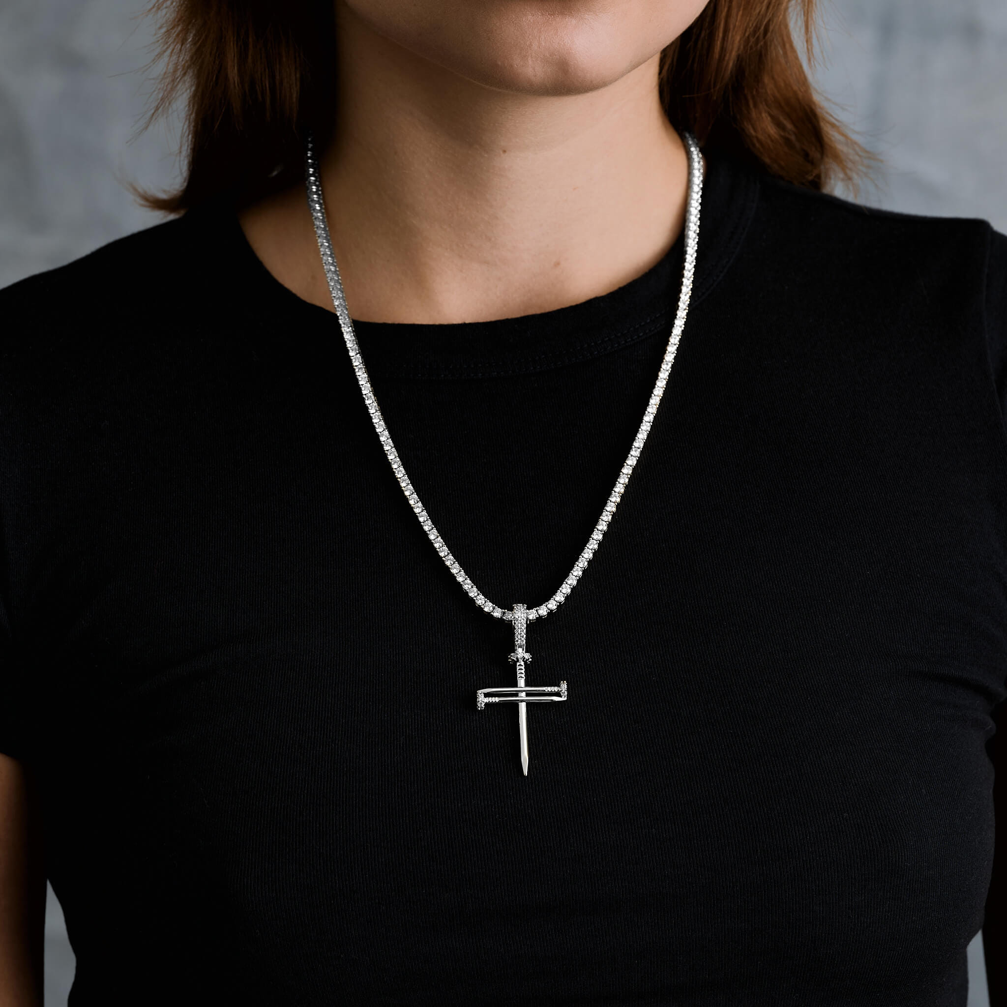 GLD Women Nail Cross Pendant in White Gold
