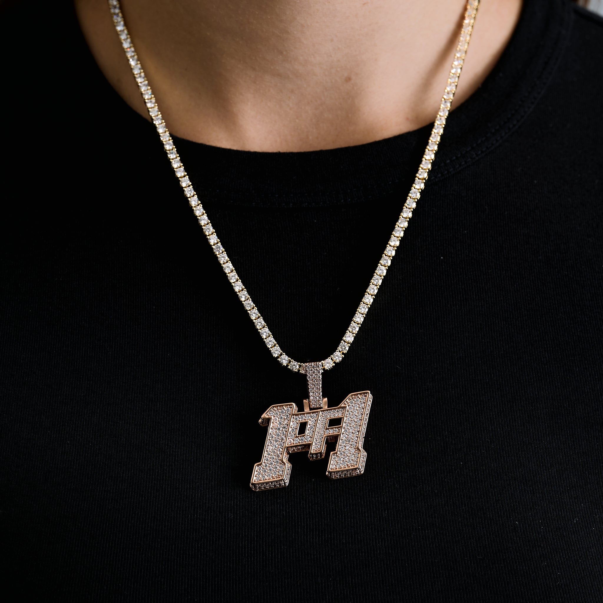 GLD Women 1of1 Pendant in Rose Gold