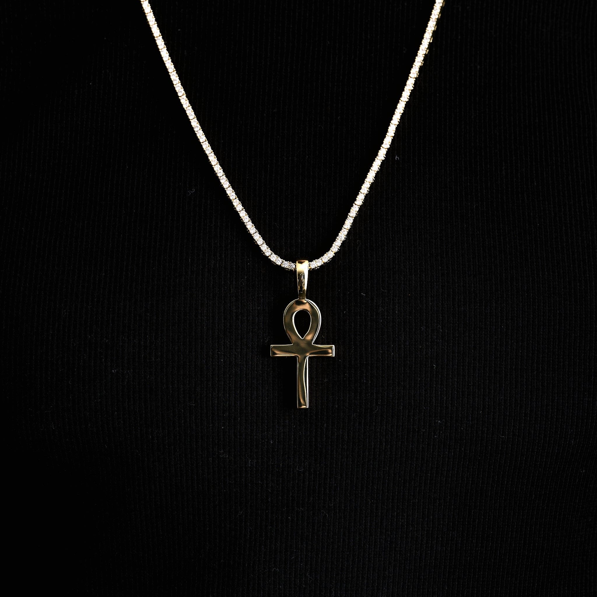 GLD Men Simple Ankh Pendant in Yellow Gold