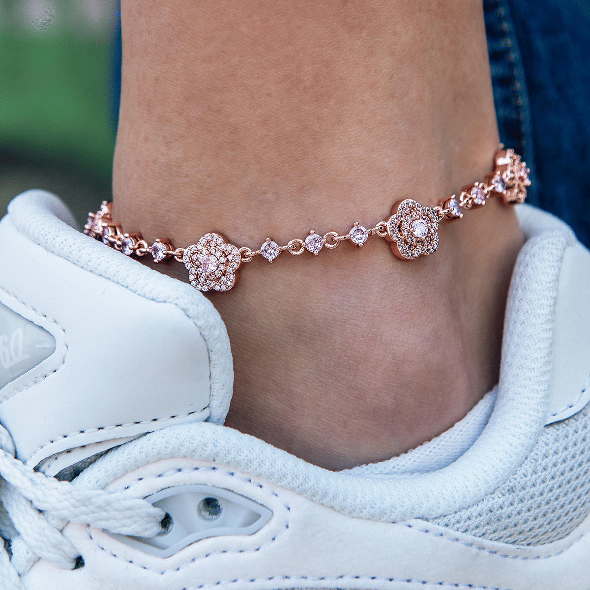 GLD Women Daisy Anklet in Rose Gold