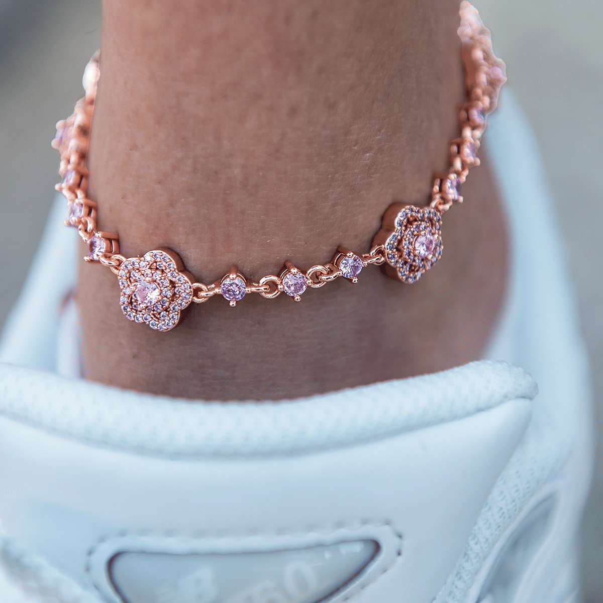 GLD Women Daisy Anklet in Rose Gold