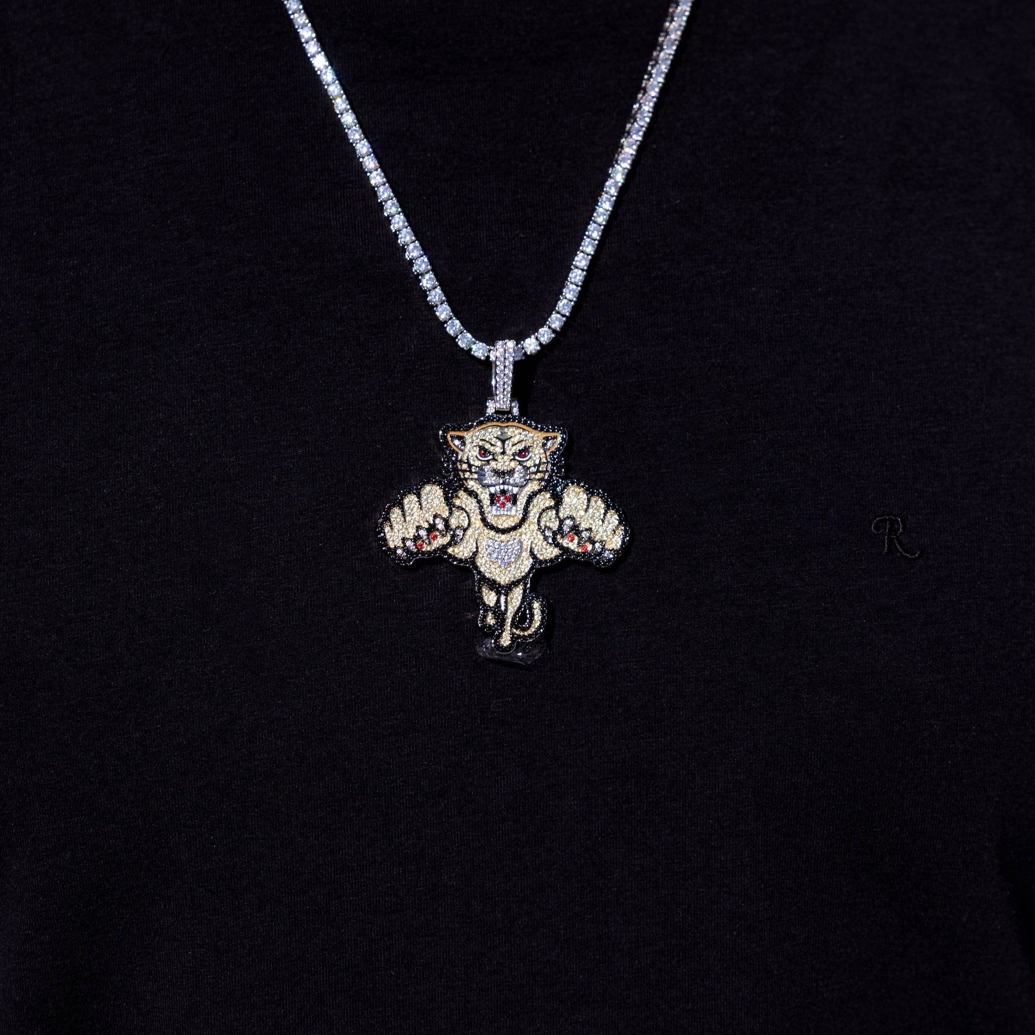 GLD Men Florida Panthers Official NHL Winter Classic Logo Pendant in White Gold