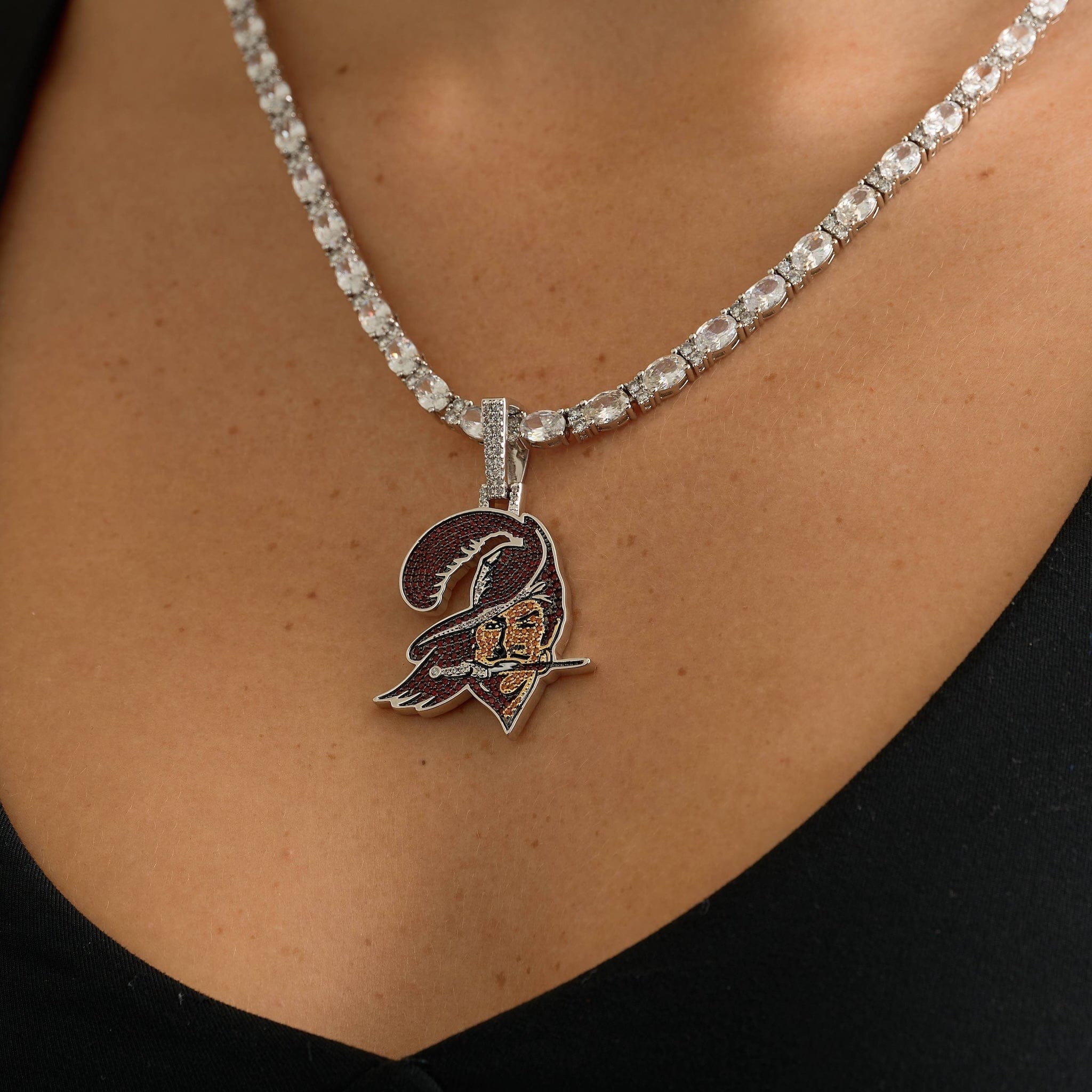 GLD Women Tampa Bay Buccaneers Official NFL Vintage Logo Pendant in White Gold