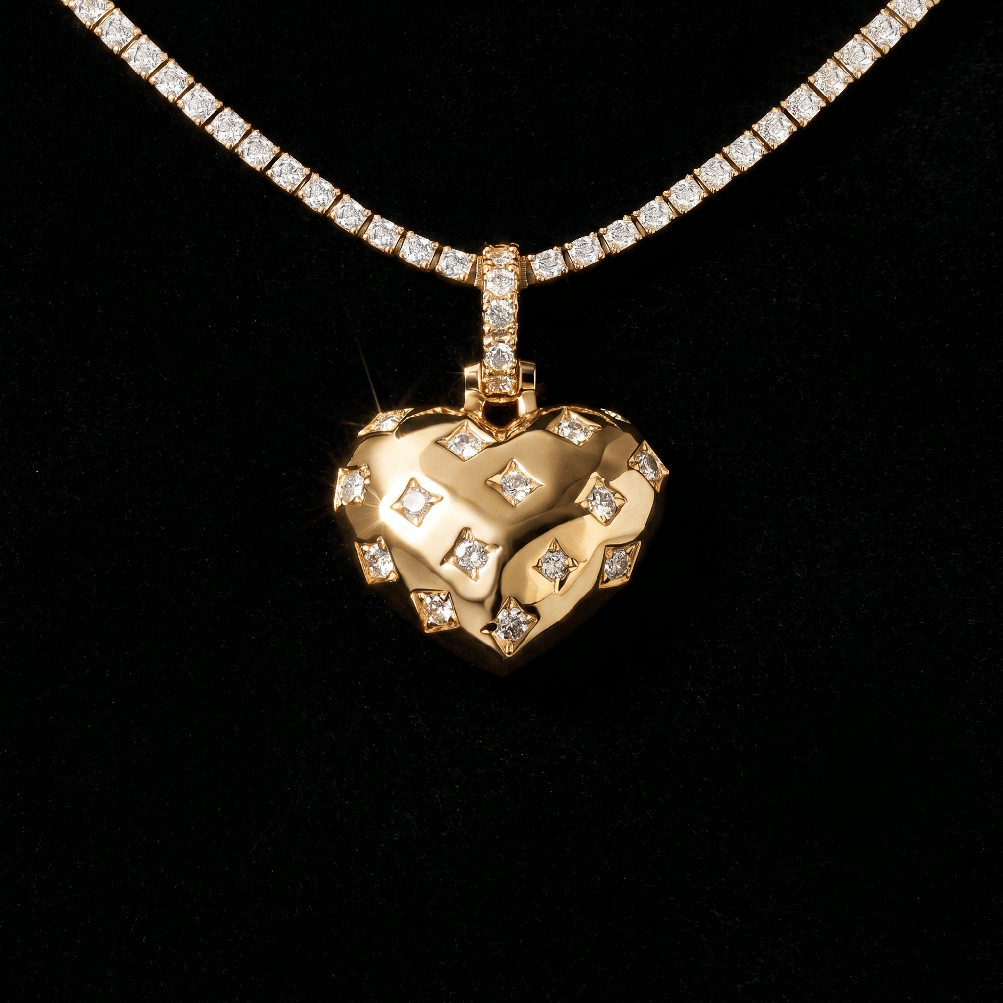 GLD Women Diamond GLD Star Heart Pendant in Yellow Gold