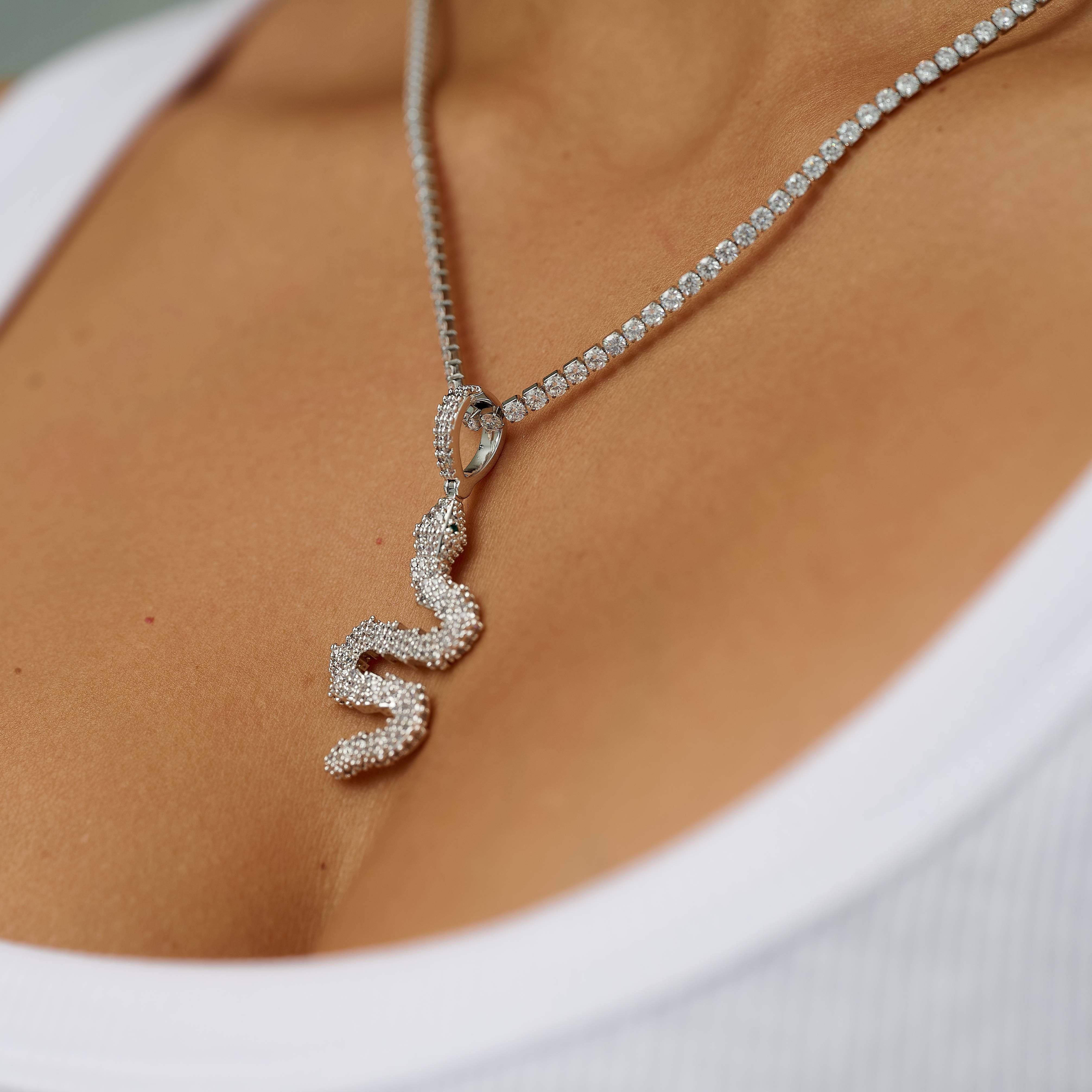 GLD Women Diamond Snake Pendant in White Gold