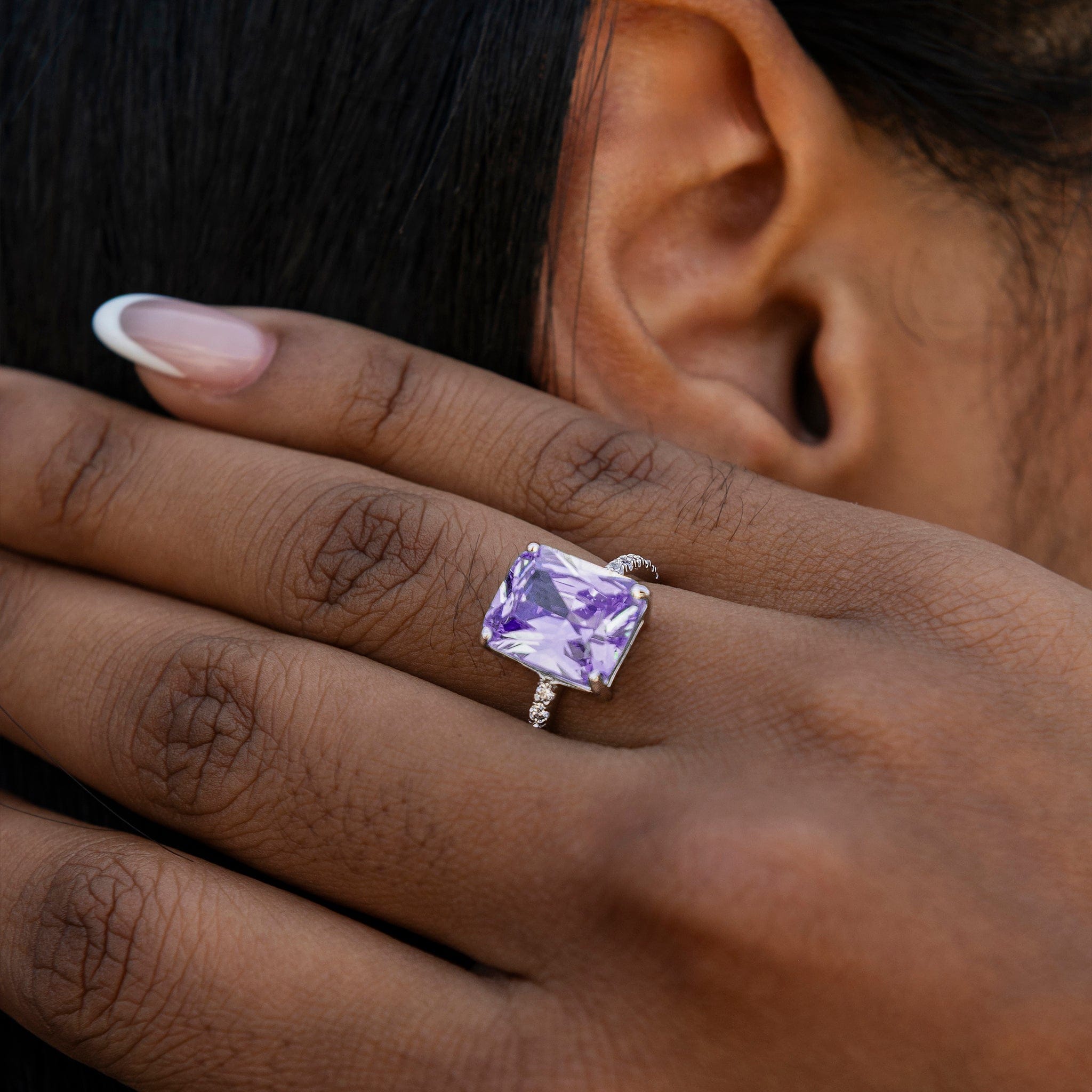 GLD Women Purple Cocktail Ring in White Gold Vermeil