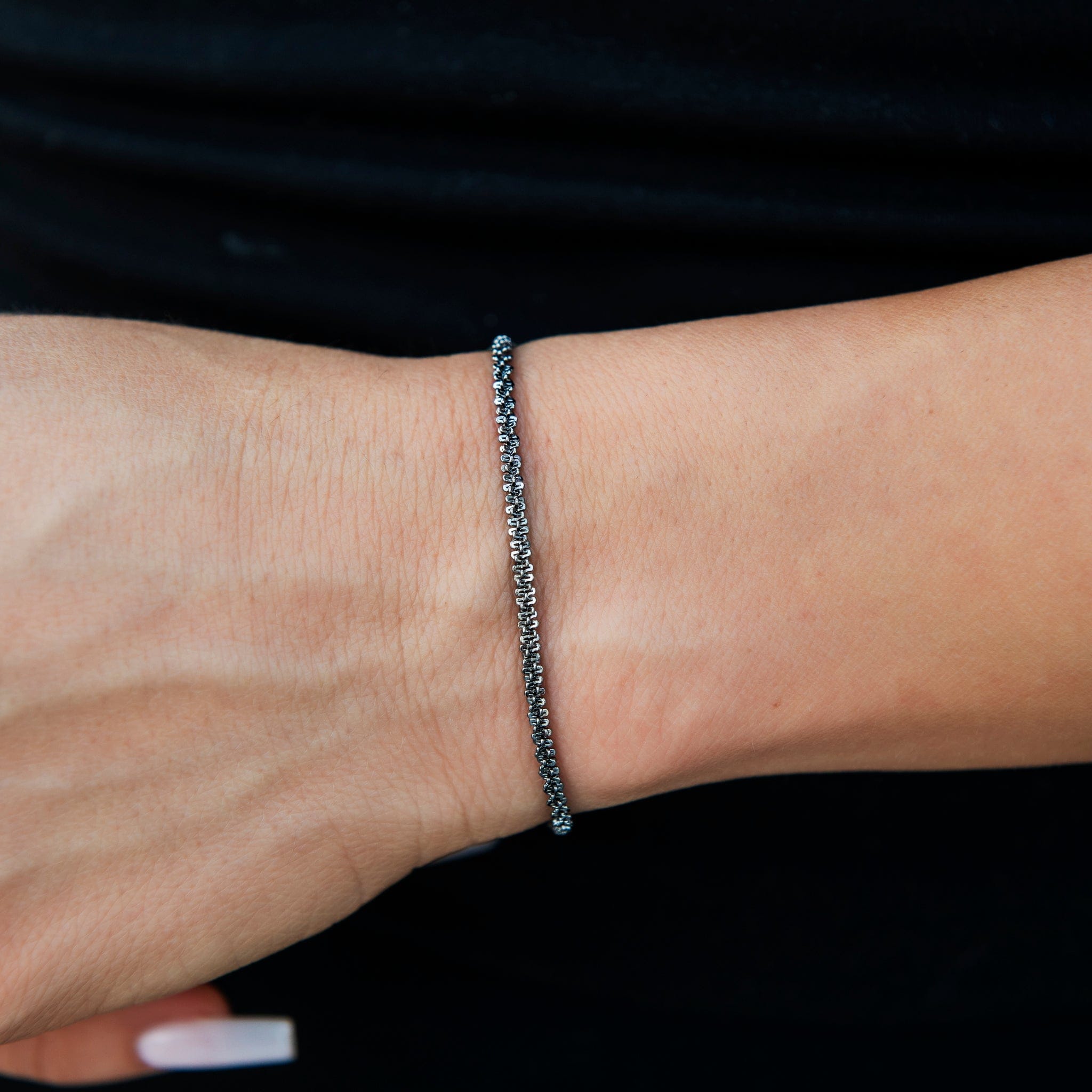 GLD Women 2 mm Diamond Cut Popcorn Bracelet in Black