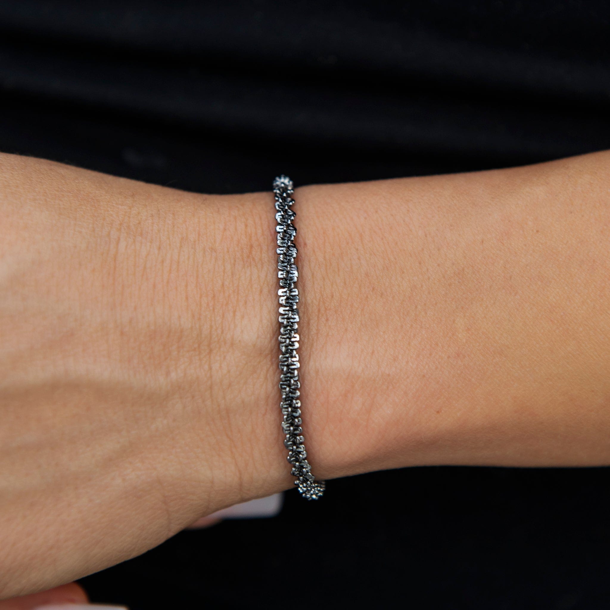 GLD Women 4 mm Diamond Cut Popcorn Bracelet in Black