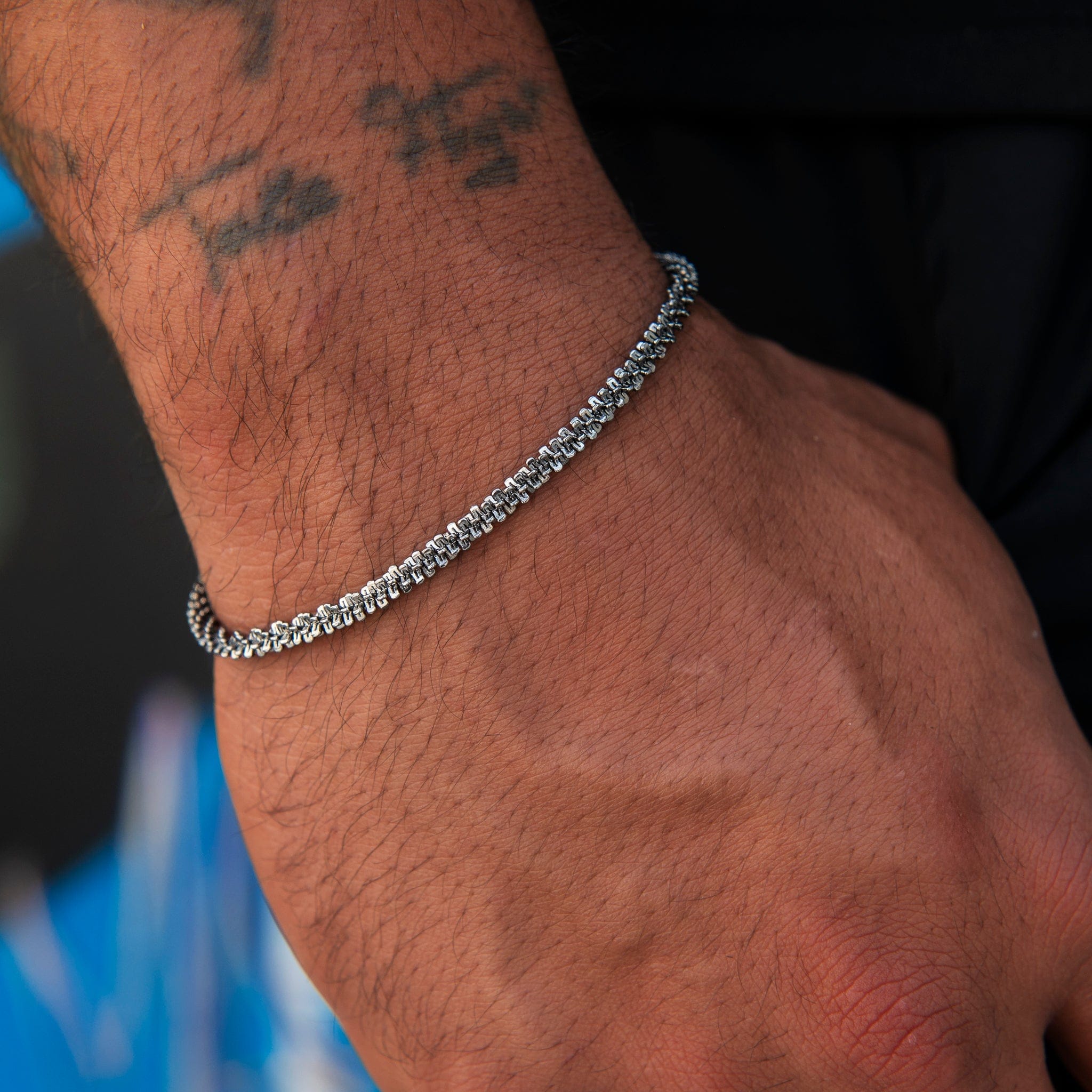 GLD Men 4 mm Diamond Cut Popcorn Bracelet in Black