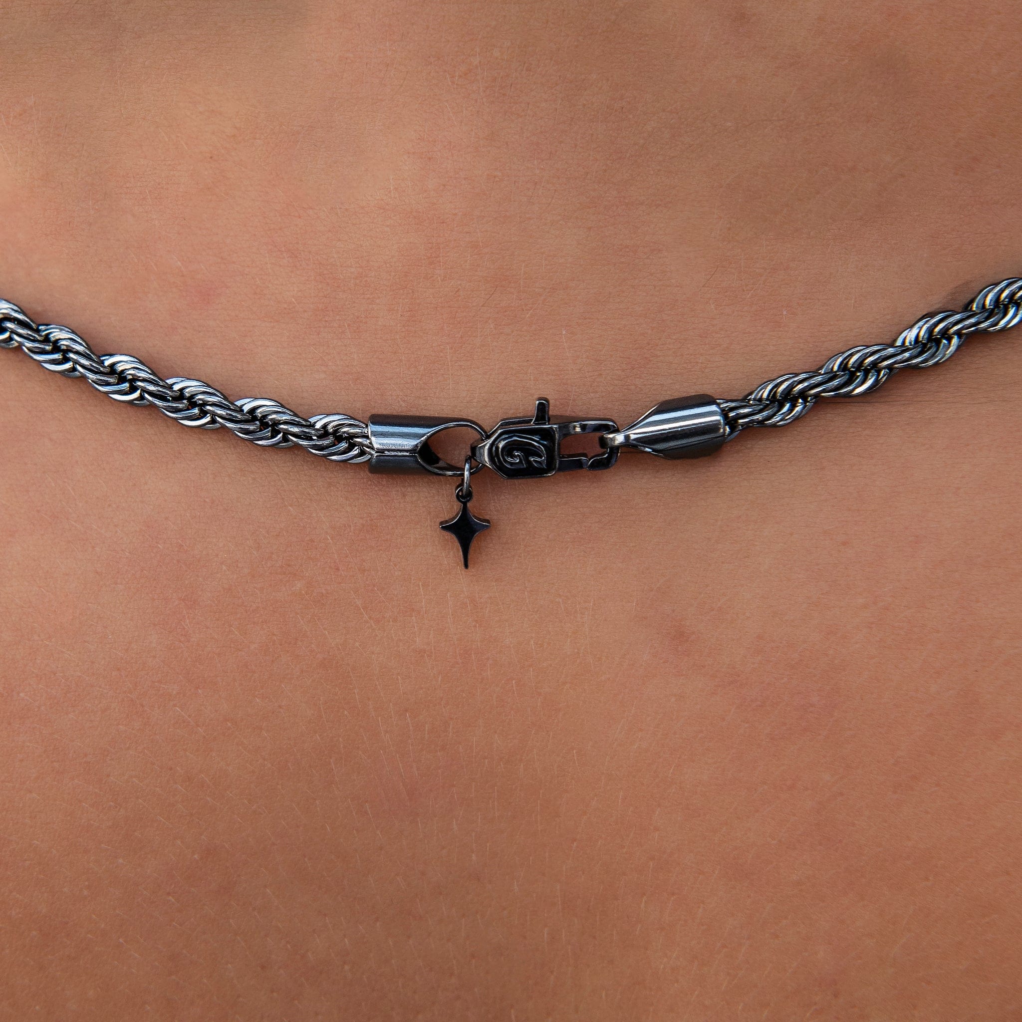 GLD Women GLD Rope Chain in Black - 4 mm