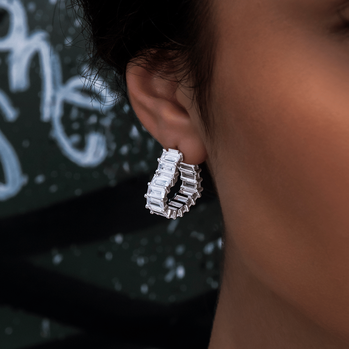 GLD Women GLD Baguette Heart Hoop Earrings - White Gold