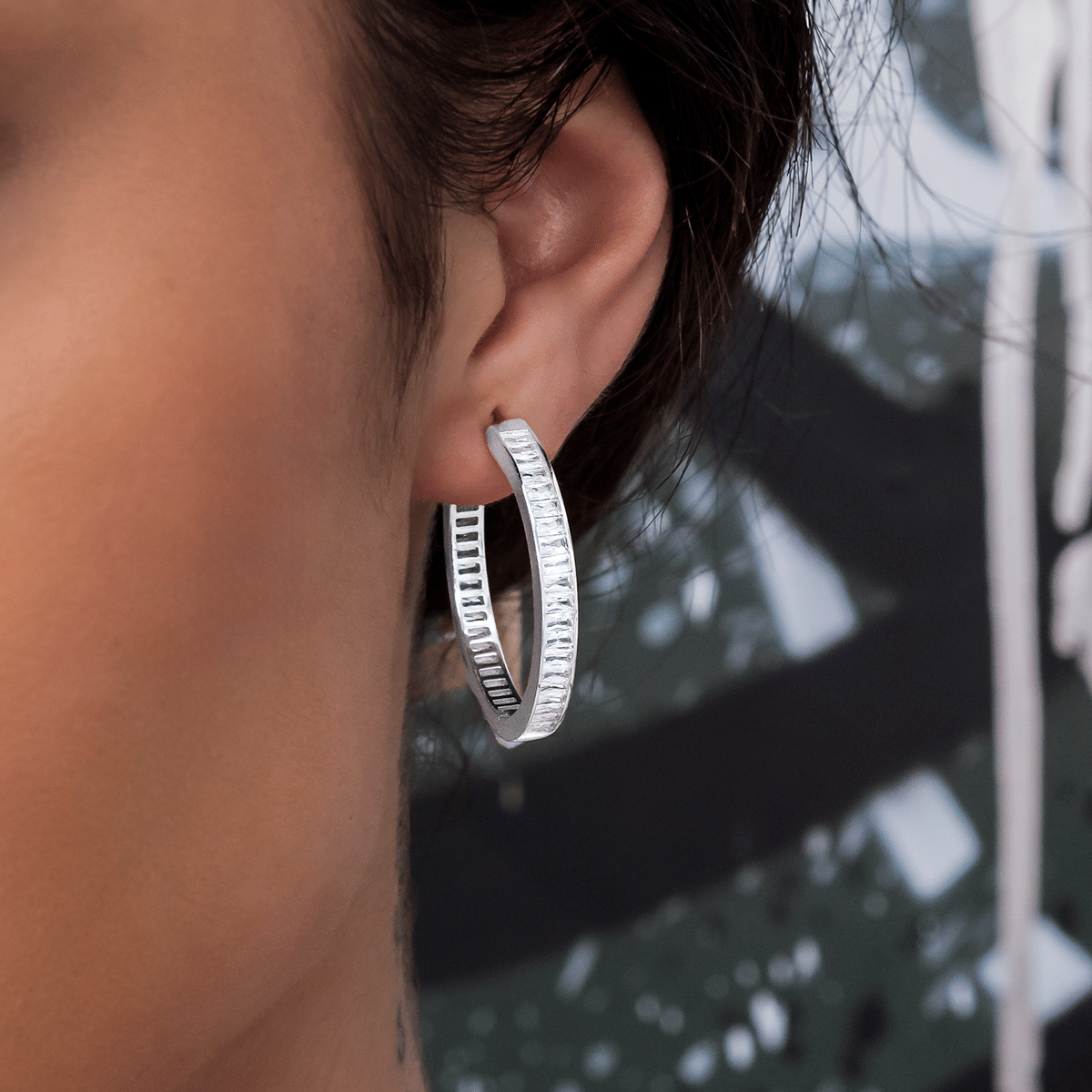 GLD Women GLD Baguette Hoop Stud Earrings in White Gold