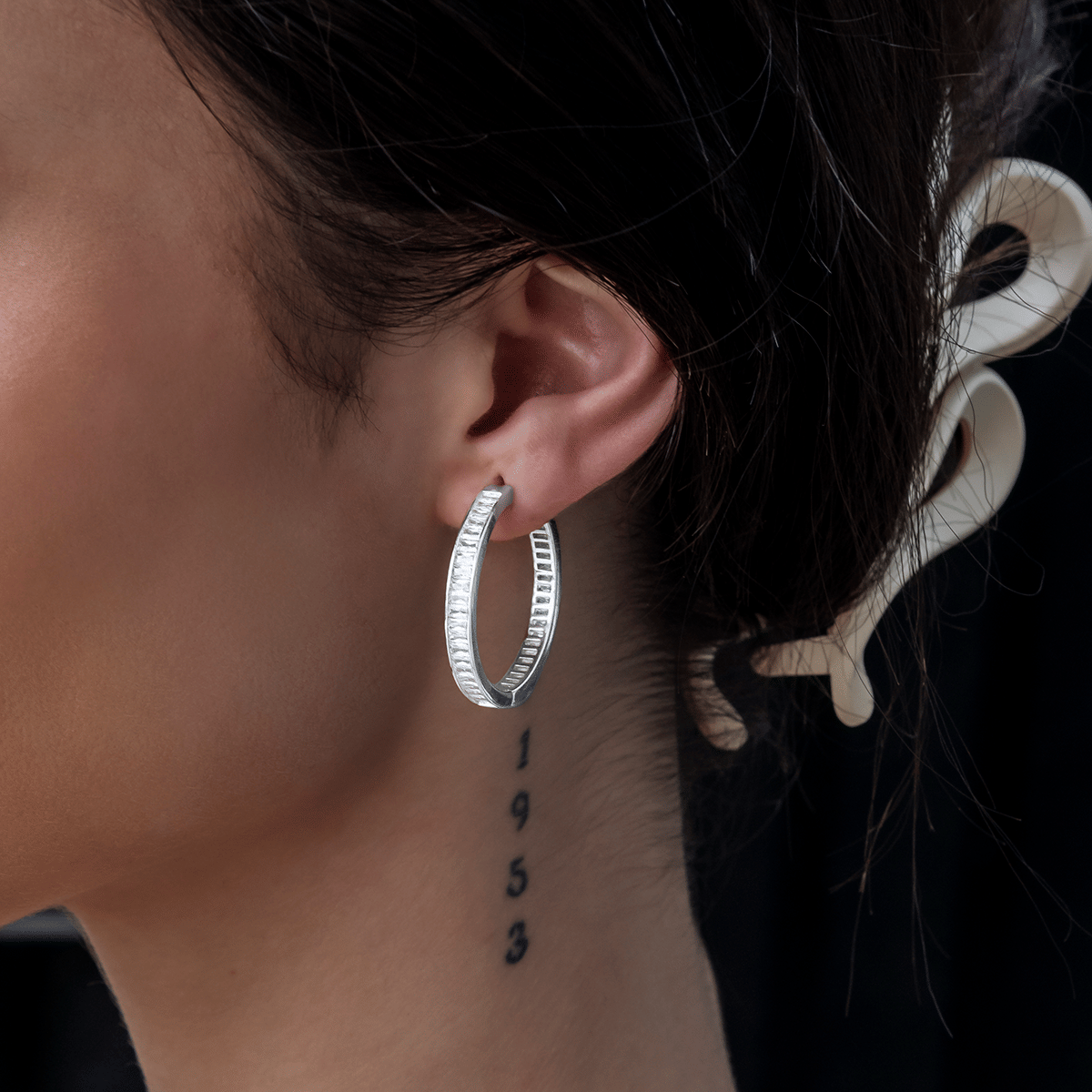 GLD Women GLD Baguette Hoop Stud Earrings in White Gold