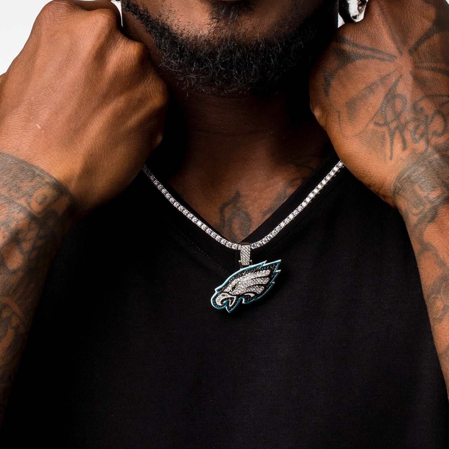 GLD Men Official NFL Pendant