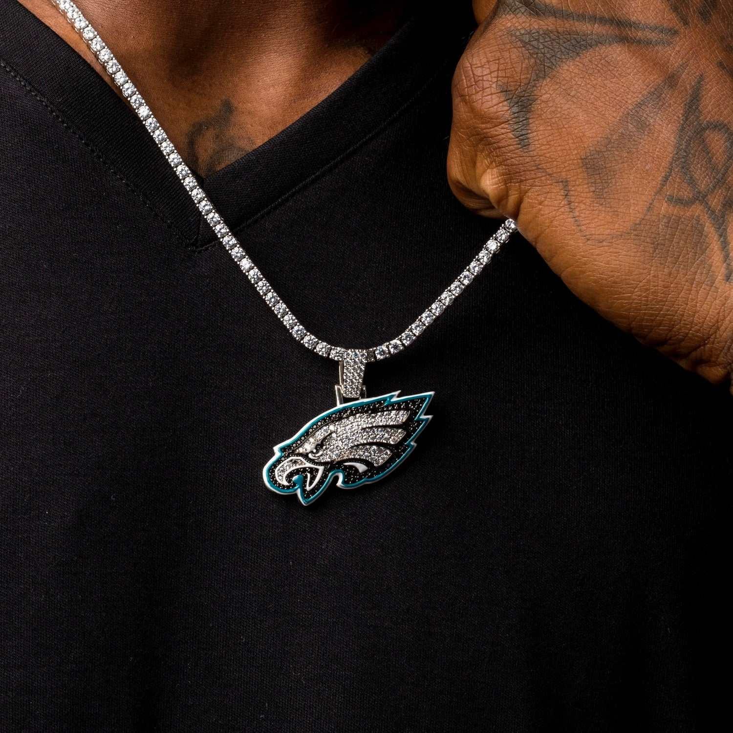 GLD Men Official NFL Pendant