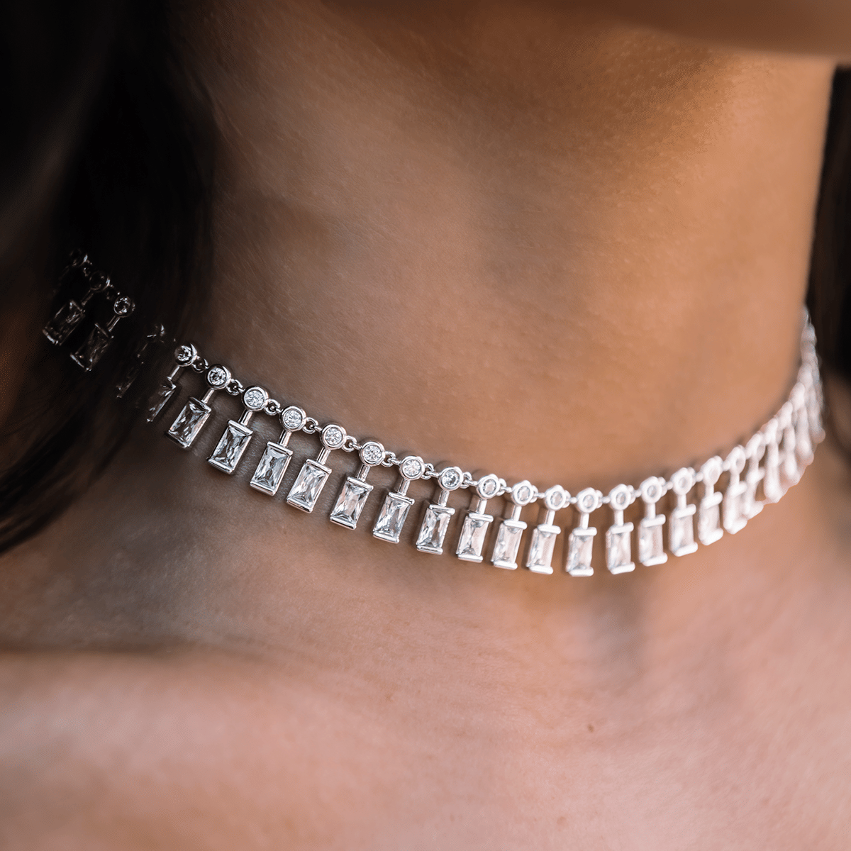 GLD PROMO - WOMEN Diamond Dangle Baguette Necklace