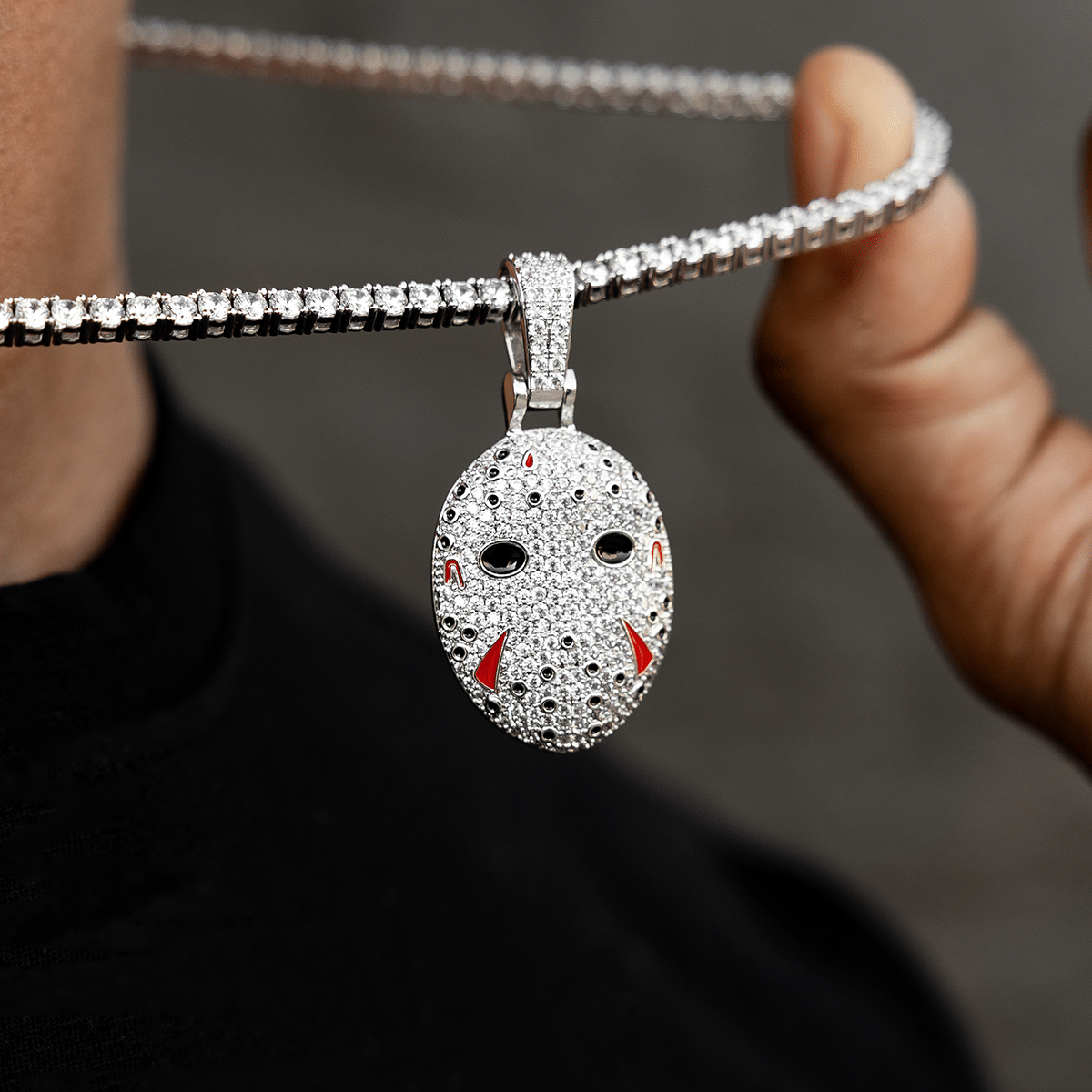 GLD PROMO Jason Mask Pendant in White Gold