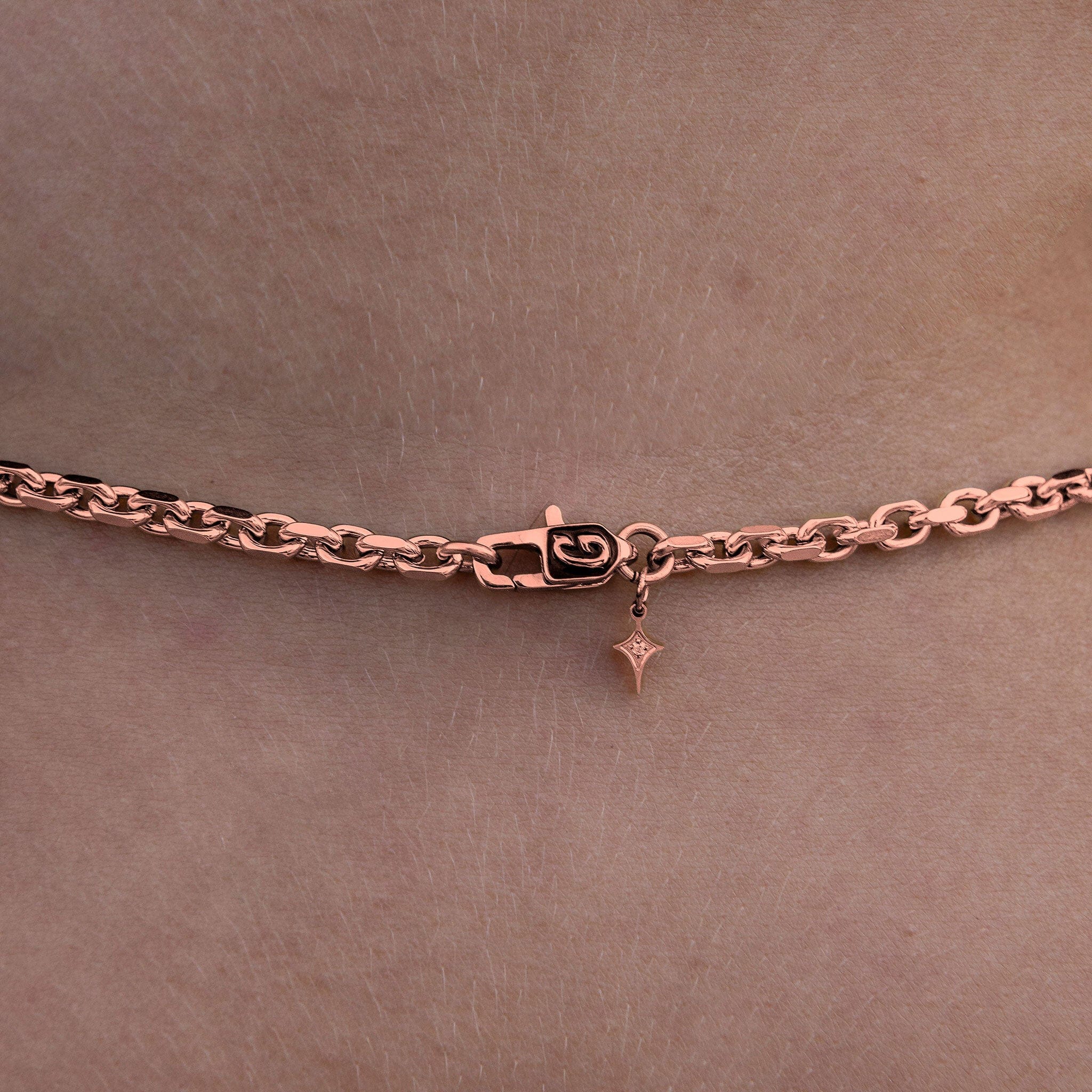 GLD PROMO - WOMEN 3.6 mm Open Box Necklace in Rose Gold