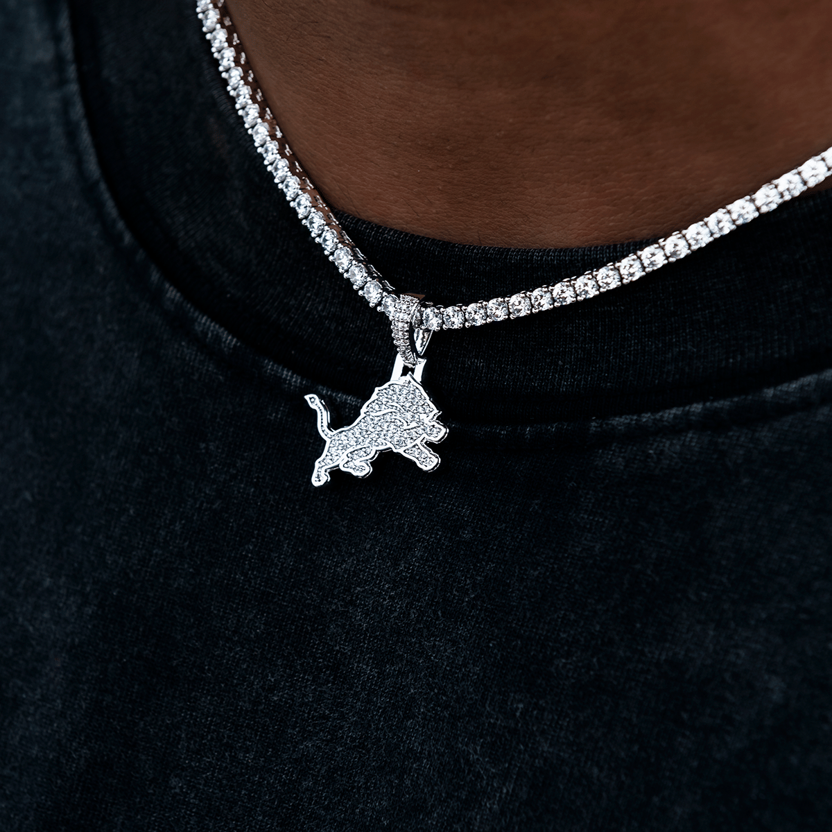 GLD PROMO Detroit Lions Micro Logo Pendant
