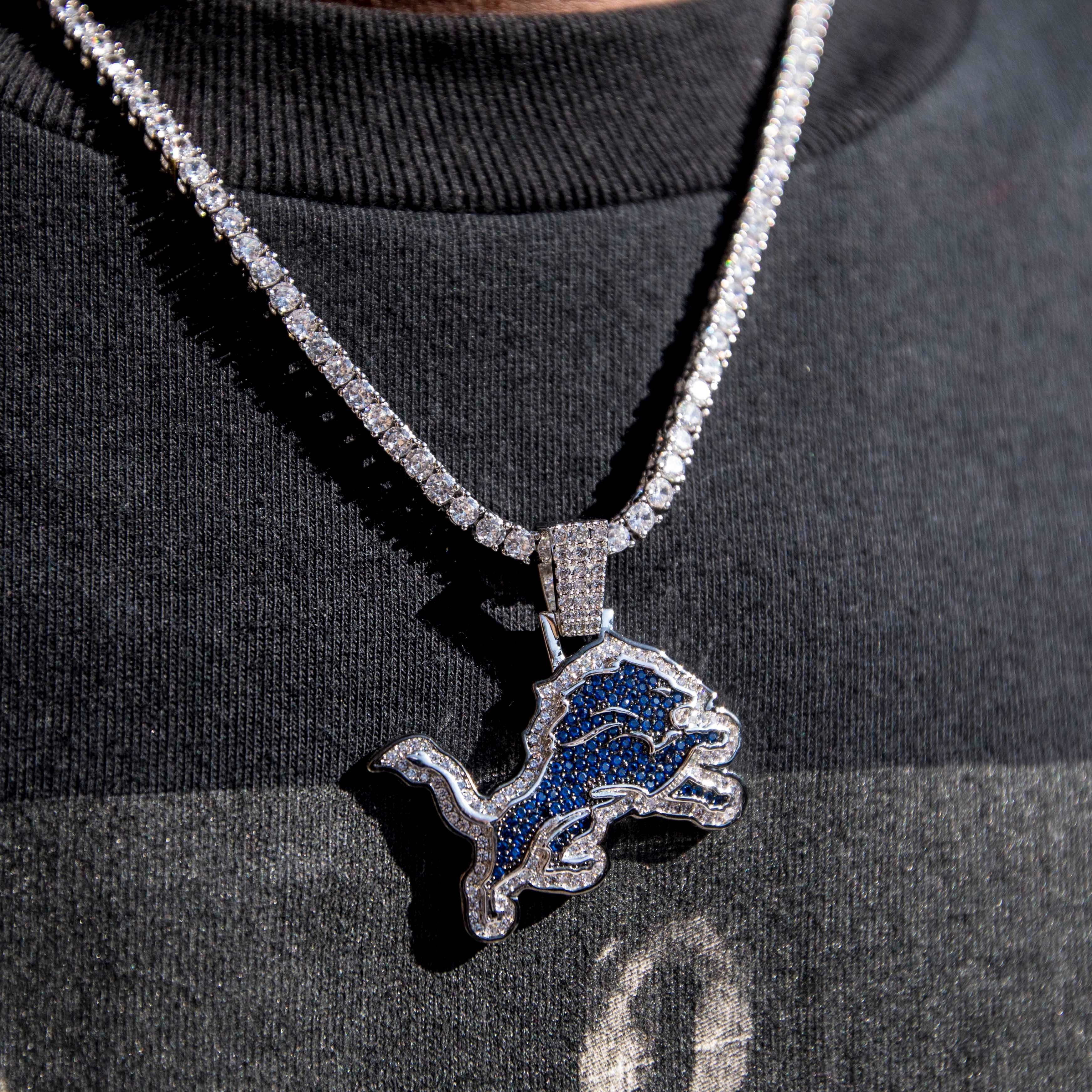 GLD PROMO Detroit Lions Official NFL Pendant