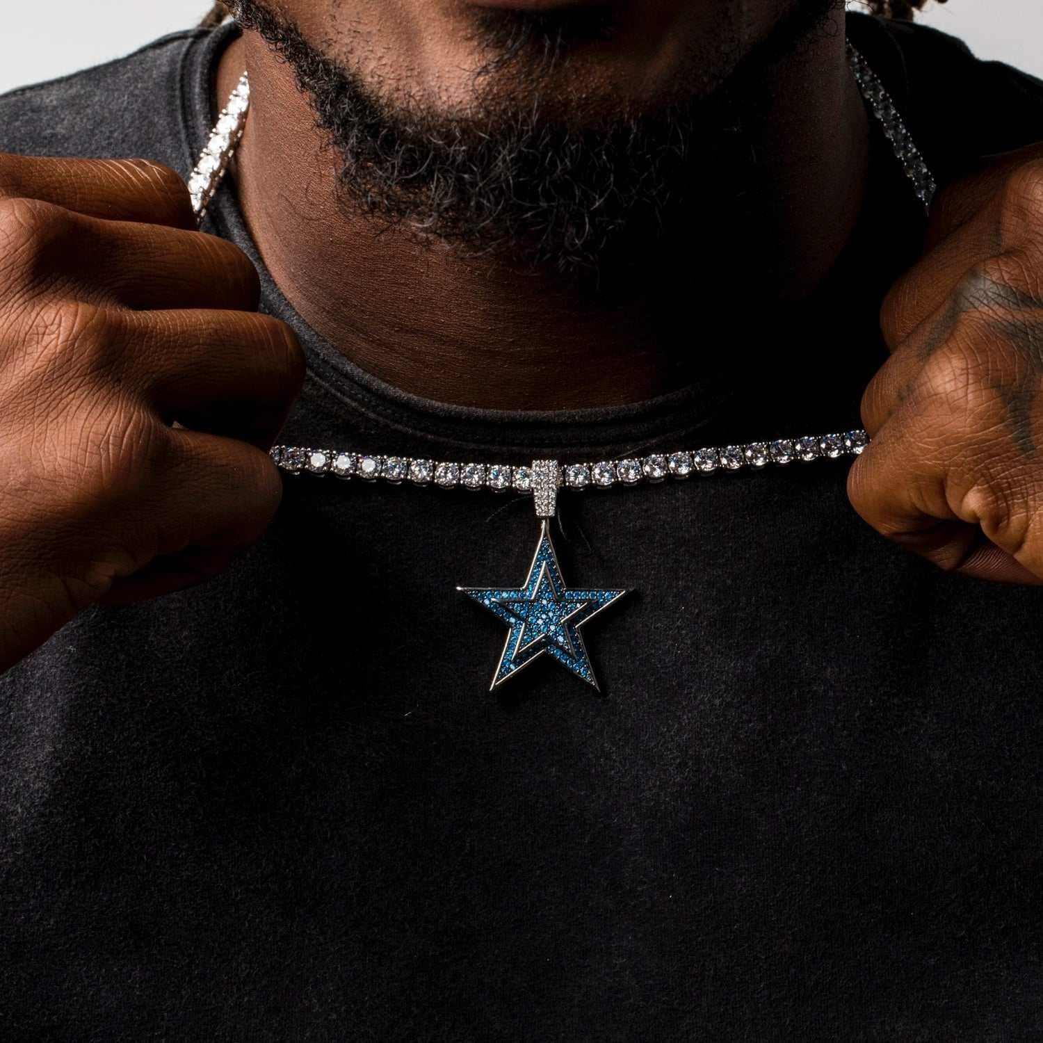 GLD PROMO Dallas Cowboys Official NFL Pendant