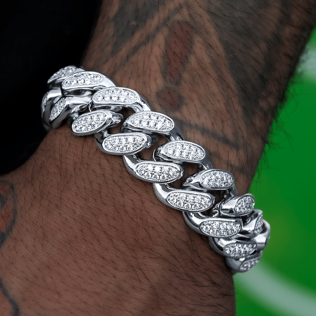 GLD Men GLD Diamond Cuban Link Bracelet in White Gold - 19 mm