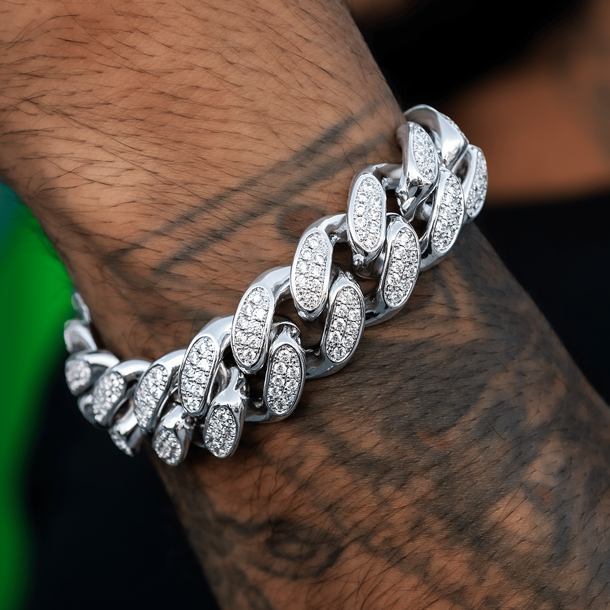 GLD Men GLD Diamond Cuban Link Bracelet in White Gold - 19 mm