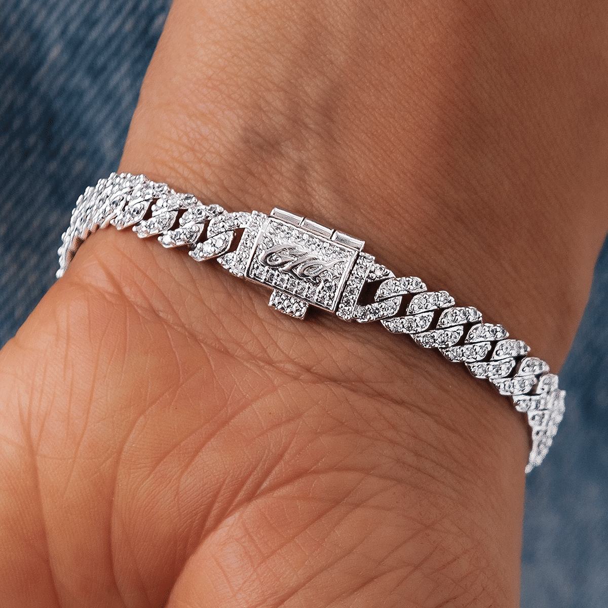 GLD Women GLD Micro Diamond Prong Cuban Bracelet in White Gold - 6 mm