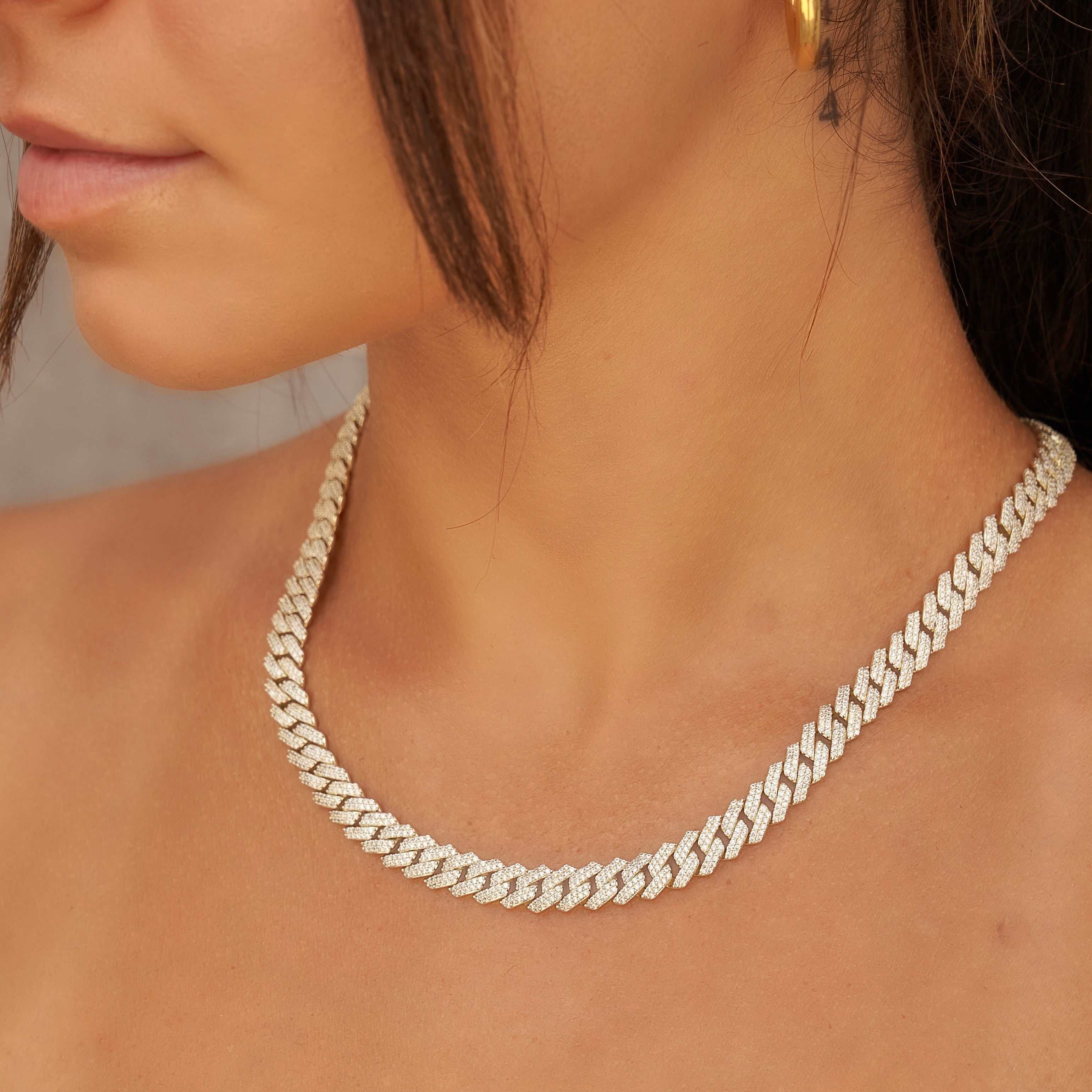 GLD Women GLD 8.5 mm Diamond Prong Cuban Necklace - Yellow Gold