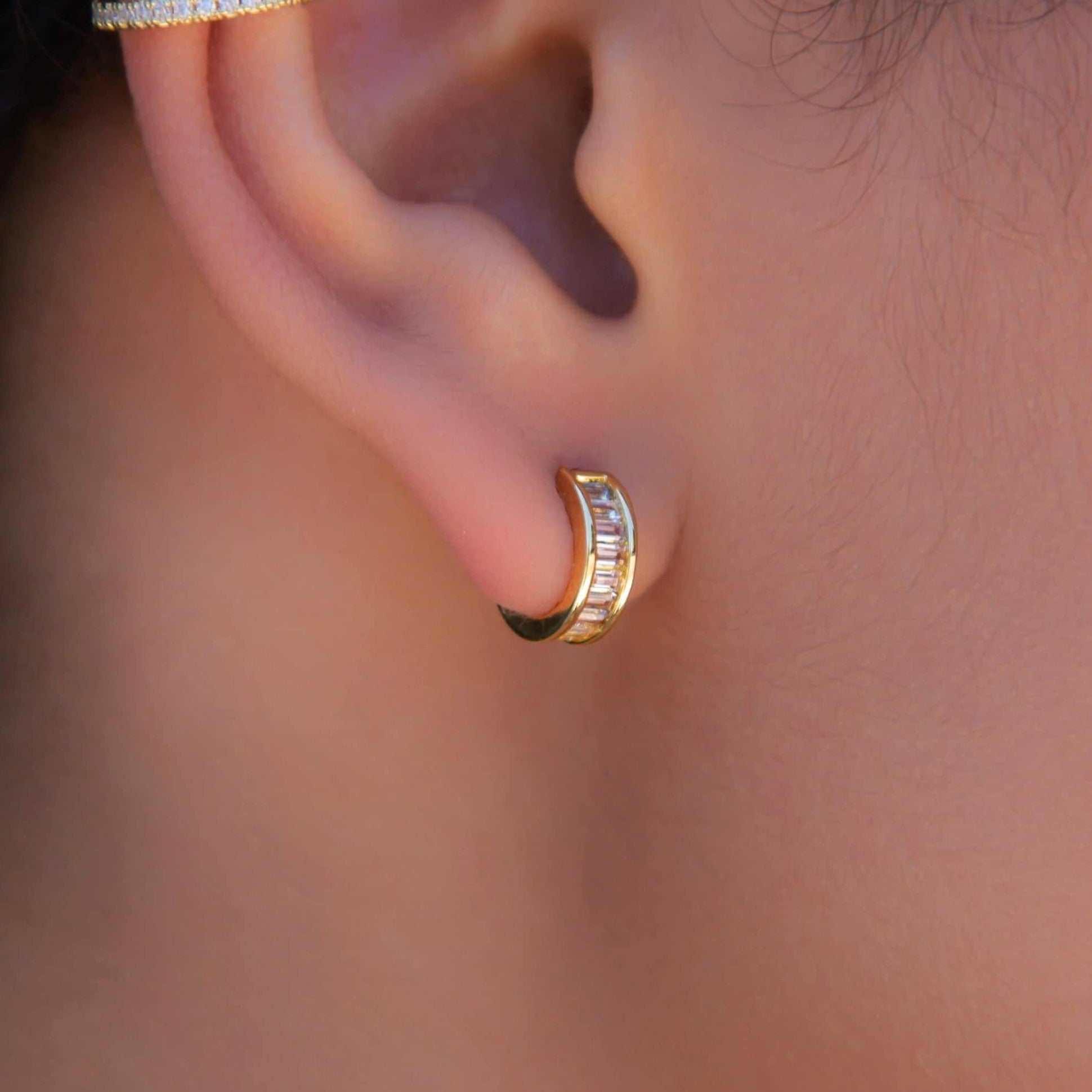 GLD Women GLD Baguette Hoop Earrings in Yellow Gold